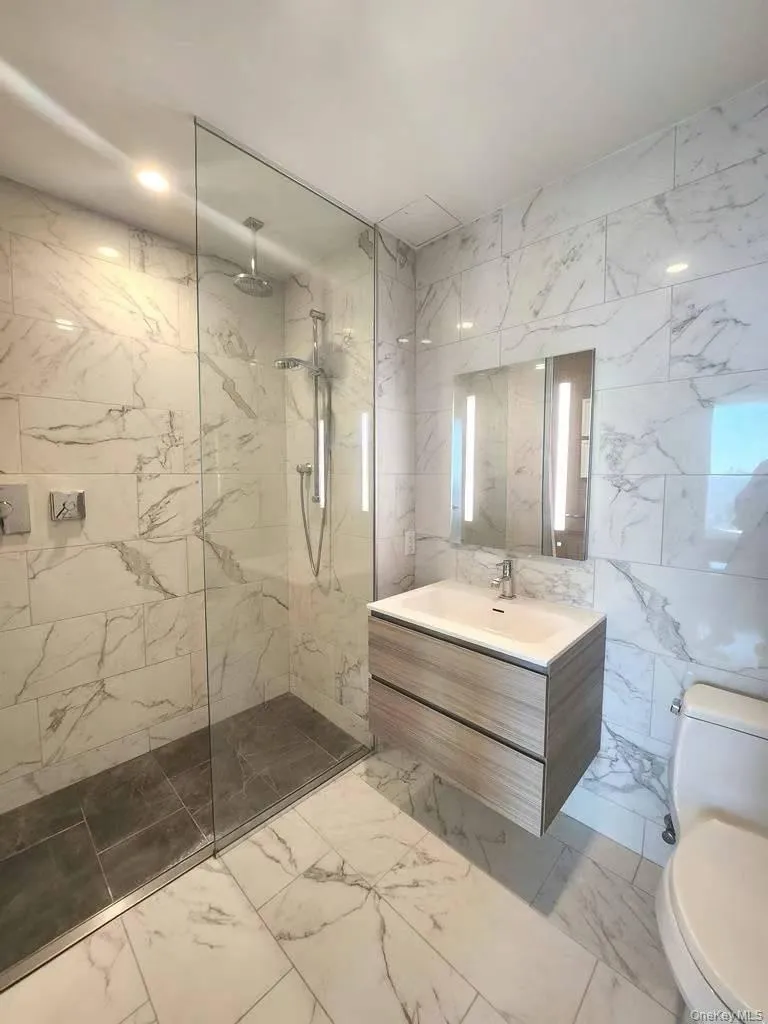 131-01 40th Road, New York, NY, 2 Bedrooms Bedrooms, 5 Rooms Rooms,2 BathroomsBathrooms,Residential,For Rent,40th,0,945187 131-01 40th Road, New York, NY, 2 Bedrooms Bedrooms, 5 Rooms Rooms,2 BathroomsBathrooms,Residential,For Rent,40th,0,945187