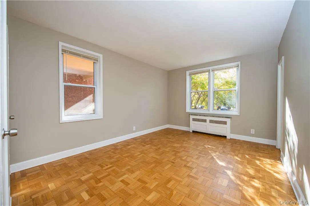 1133 Midland Avenue, Yonkers, NY, 2 Bedrooms Bedrooms, 4 Rooms Rooms,2 BathroomsBathrooms,Residential Lease,Idx,Midland,0,945190 1133 Midland Avenue, Yonkers, NY, 2 Bedrooms Bedrooms, 4 Rooms Rooms,2 BathroomsBathrooms,Residential Lease,Idx,Midland,0,945190