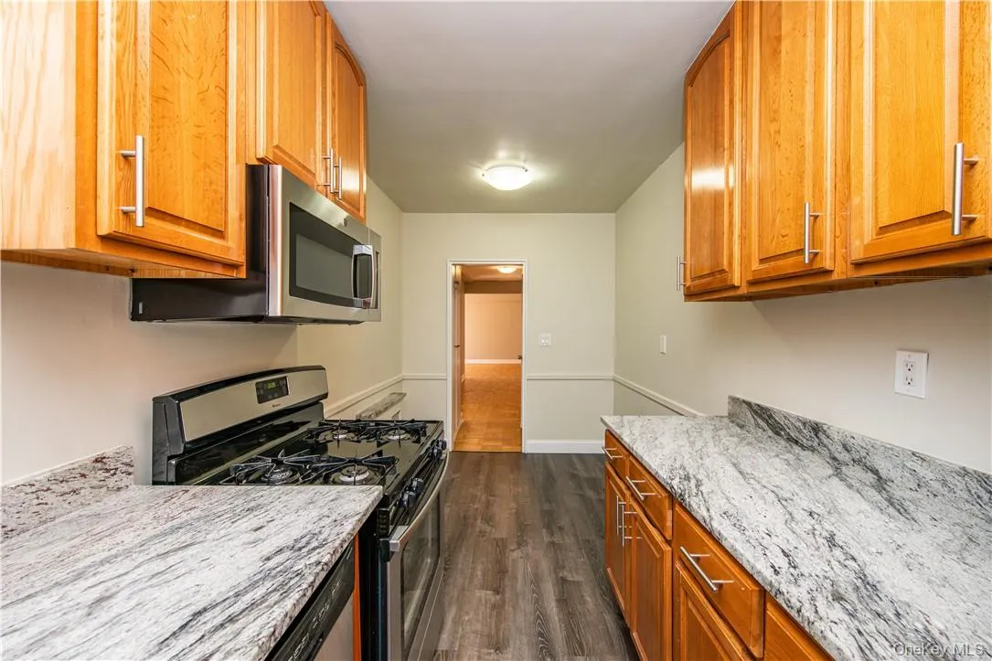 1133 Midland Avenue, Yonkers, NY, 2 Bedrooms Bedrooms, 4 Rooms Rooms,2 BathroomsBathrooms,Residential Lease,Idx,Midland,0,945190 1133 Midland Avenue, Yonkers, NY, 2 Bedrooms Bedrooms, 4 Rooms Rooms,2 BathroomsBathrooms,Residential Lease,Idx,Midland,0,945190