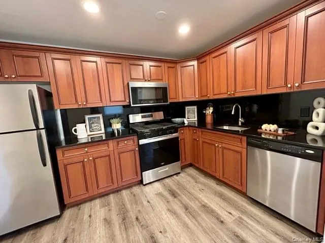 280 Bellmore Avenue, Islip, NY, 1 Bedroom Bedrooms, 4 Rooms Rooms,1 BathroomBathrooms,Residential Lease,Idx,Bellmore,0,945267 280 Bellmore Avenue, Islip, NY, 1 Bedroom Bedrooms, 4 Rooms Rooms,1 BathroomBathrooms,Residential Lease,Idx,Bellmore,0,945267