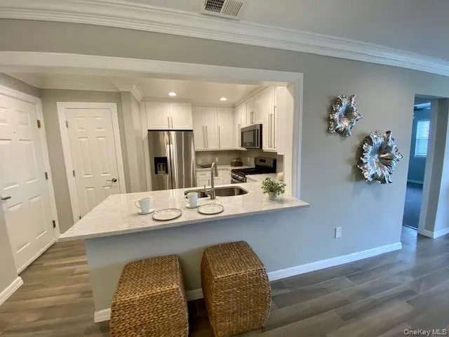 40 Westwood Drive, North Hempstead, NY, 2 Bedrooms Bedrooms, 5 Rooms Rooms,2 BathroomsBathrooms,Residential Lease,Idx,Westwood,0,945319 40 Westwood Drive, North Hempstead, NY, 2 Bedrooms Bedrooms, 5 Rooms Rooms,2 BathroomsBathrooms,Residential Lease,Idx,Westwood,0,945319