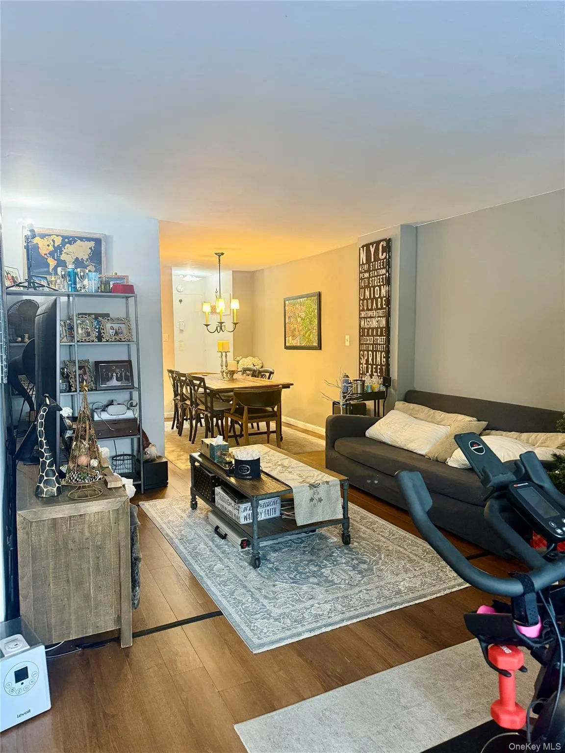 61-20 Grand Central Parkway, New York, NY, 2 Rooms Rooms,1 BathroomBathrooms,Residential Lease,For Rent,Grand Central,0,945321 61-20 Grand Central Parkway, New York, NY, 2 Rooms Rooms,1 BathroomBathrooms,Residential Lease,For Rent,Grand Central,0,945321