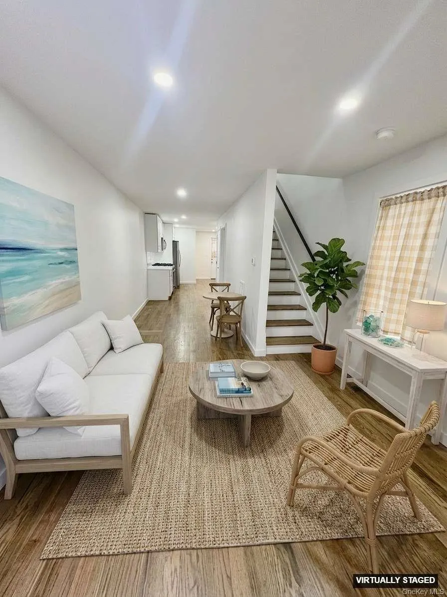 Virtually Staged Virtually Staged