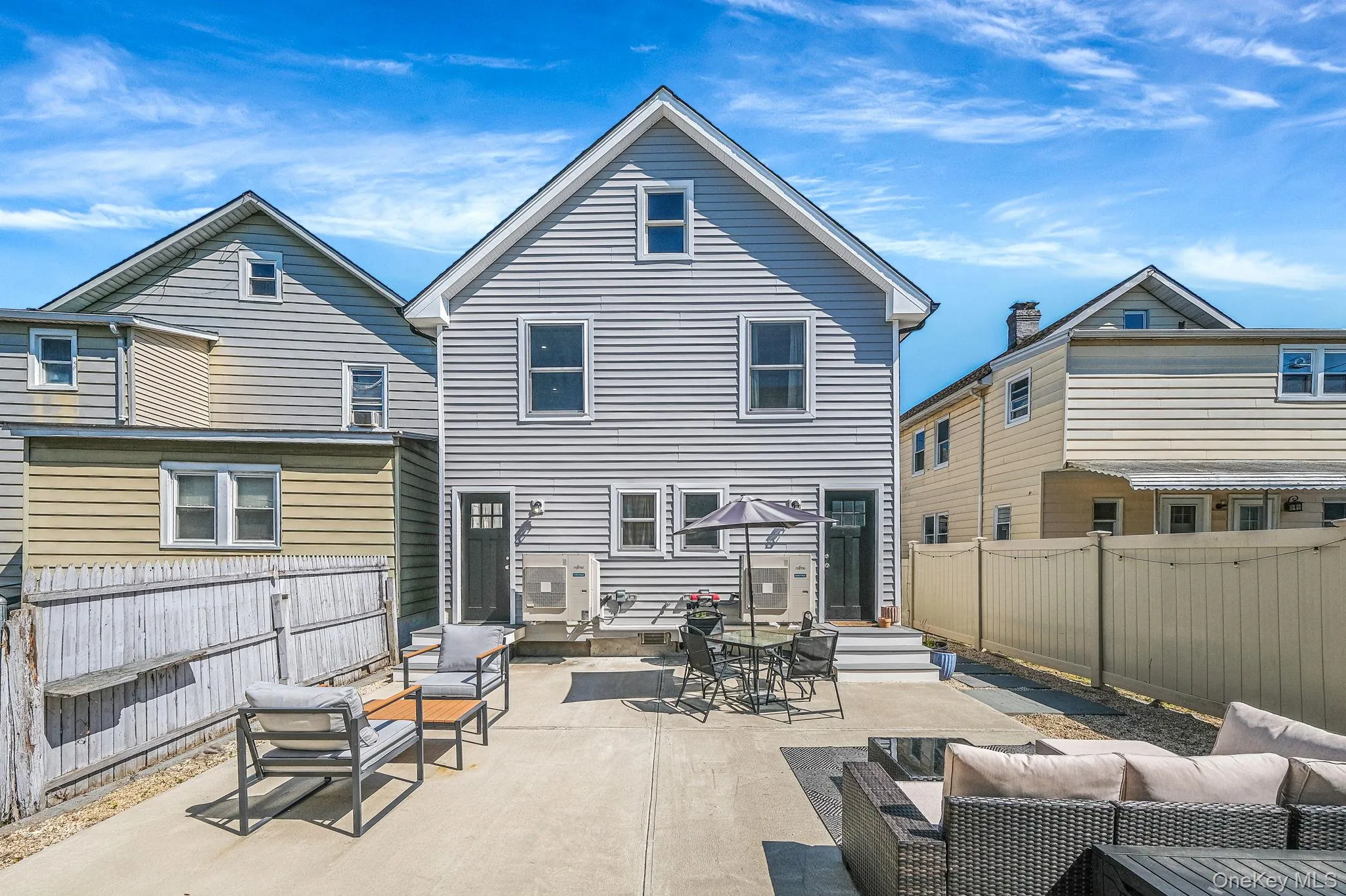 46 Maxwell Avenue, Oyster Bay, NY, 2 Bedrooms Bedrooms, 4 Rooms Rooms,1 BathroomBathrooms,Residential Lease,For Rent,Maxwell,0,945352 46 Maxwell Avenue, Oyster Bay, NY, 2 Bedrooms Bedrooms, 4 Rooms Rooms,1 BathroomBathrooms,Residential Lease,For Rent,Maxwell,0,945352