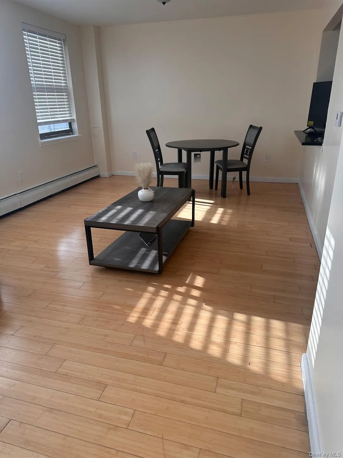 415 160th Street, New York, NY, 2 Bedrooms Bedrooms, 3 Rooms Rooms,1 BathroomBathrooms,Residential Lease,Idx,160th,0,945389 415 160th Street, New York, NY, 2 Bedrooms Bedrooms, 3 Rooms Rooms,1 BathroomBathrooms,Residential Lease,Idx,160th,0,945389