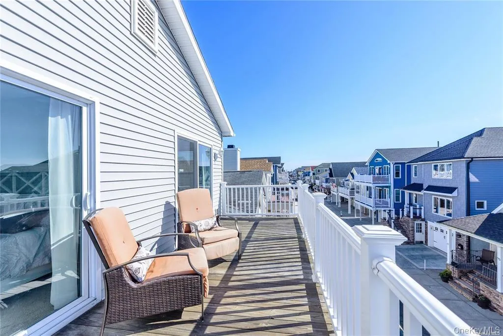 Balcony featuring a residential view Balcony featuring a residential view