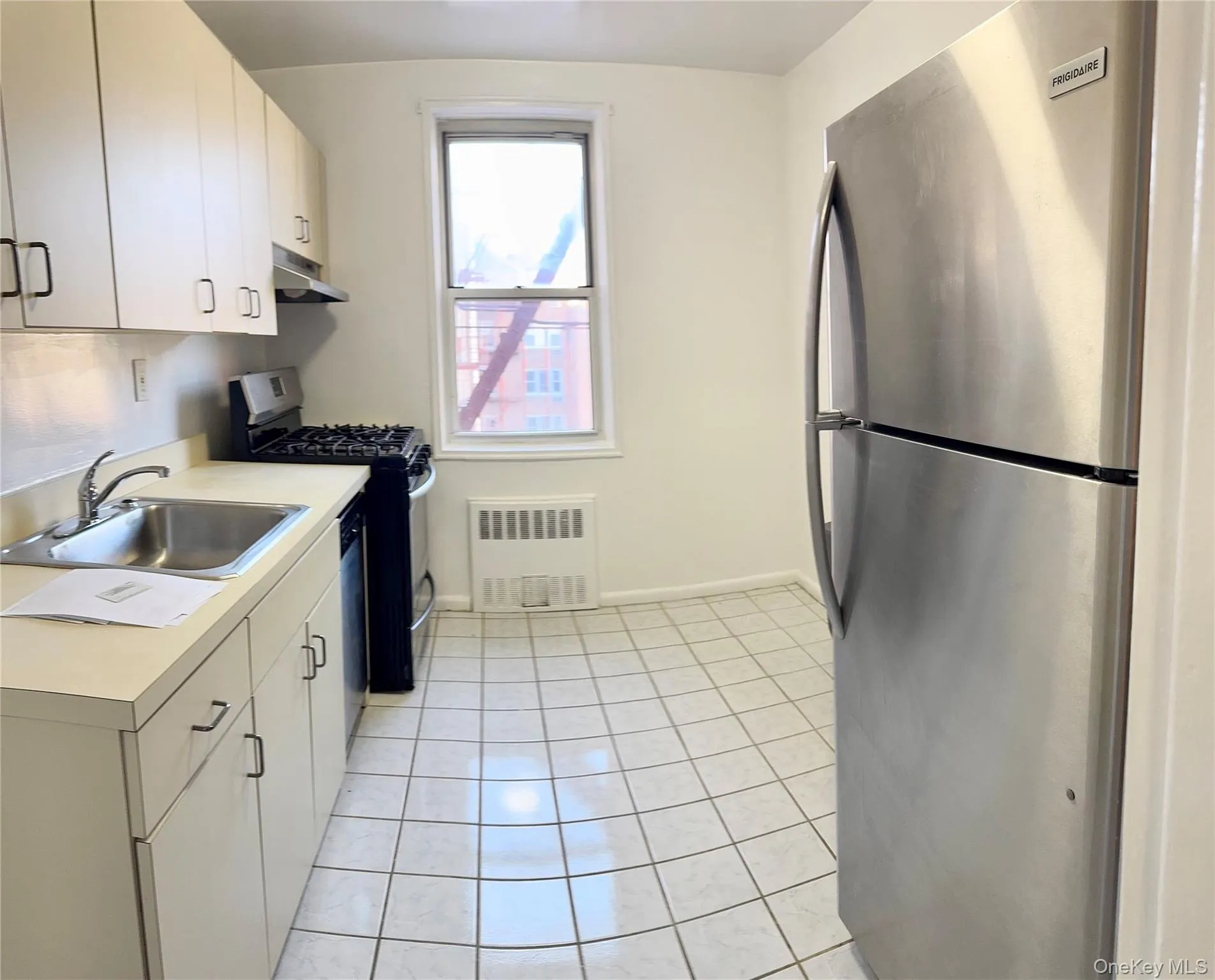 2 Sadore Lane, Yonkers, NY, 2 Rooms Rooms,1 BathroomBathrooms,Residential Lease,For Rent,Sadore,0,945446 2 Sadore Lane, Yonkers, NY, 2 Rooms Rooms,1 BathroomBathrooms,Residential Lease,For Rent,Sadore,0,945446
