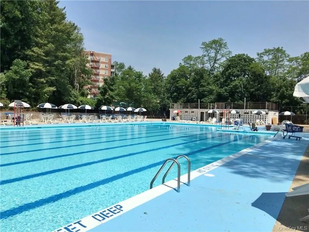 2 Sadore Lane, Yonkers, NY, 2 Rooms Rooms,1 BathroomBathrooms,Residential Lease,For Rent,Sadore,0,945446 2 Sadore Lane, Yonkers, NY, 2 Rooms Rooms,1 BathroomBathrooms,Residential Lease,For Rent,Sadore,0,945446