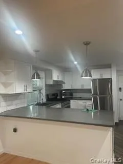 175 Forest Avenue, Yonkers, NY, 2 Bedrooms Bedrooms, 5 Rooms Rooms,1 BathroomBathrooms,Residential Lease,Idx,Forest,0,945448 175 Forest Avenue, Yonkers, NY, 2 Bedrooms Bedrooms, 5 Rooms Rooms,1 BathroomBathrooms,Residential Lease,Idx,Forest,0,945448