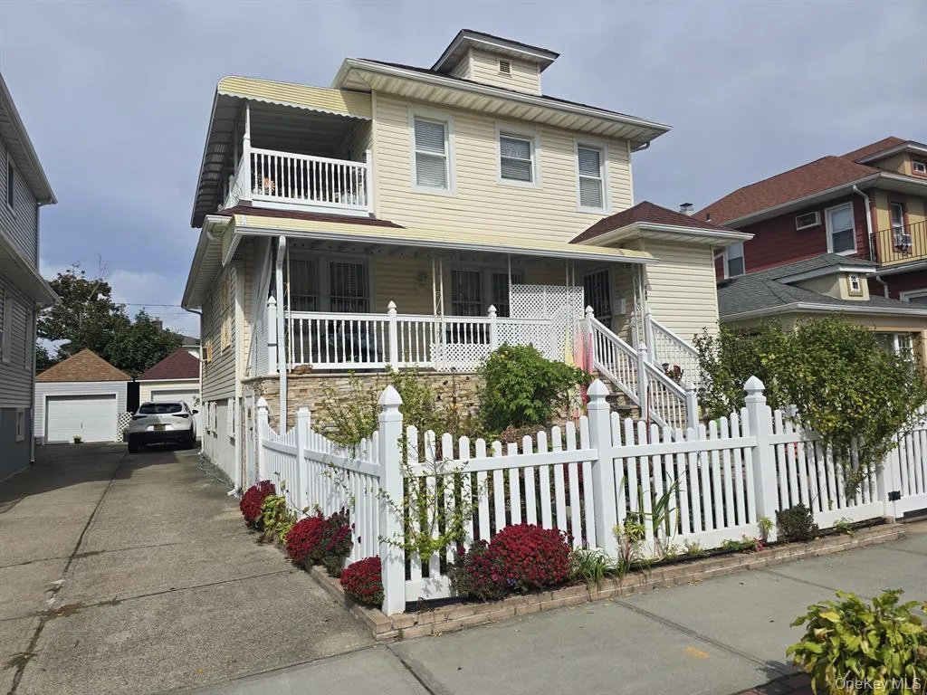 149 Market Street, Long Beach, NY, 1 Bedroom Bedrooms, 4 Rooms Rooms,1 BathroomBathrooms,Residential Lease,Idx,Market,0,945456 149 Market Street, Long Beach, NY, 1 Bedroom Bedrooms, 4 Rooms Rooms,1 BathroomBathrooms,Residential Lease,Idx,Market,0,945456