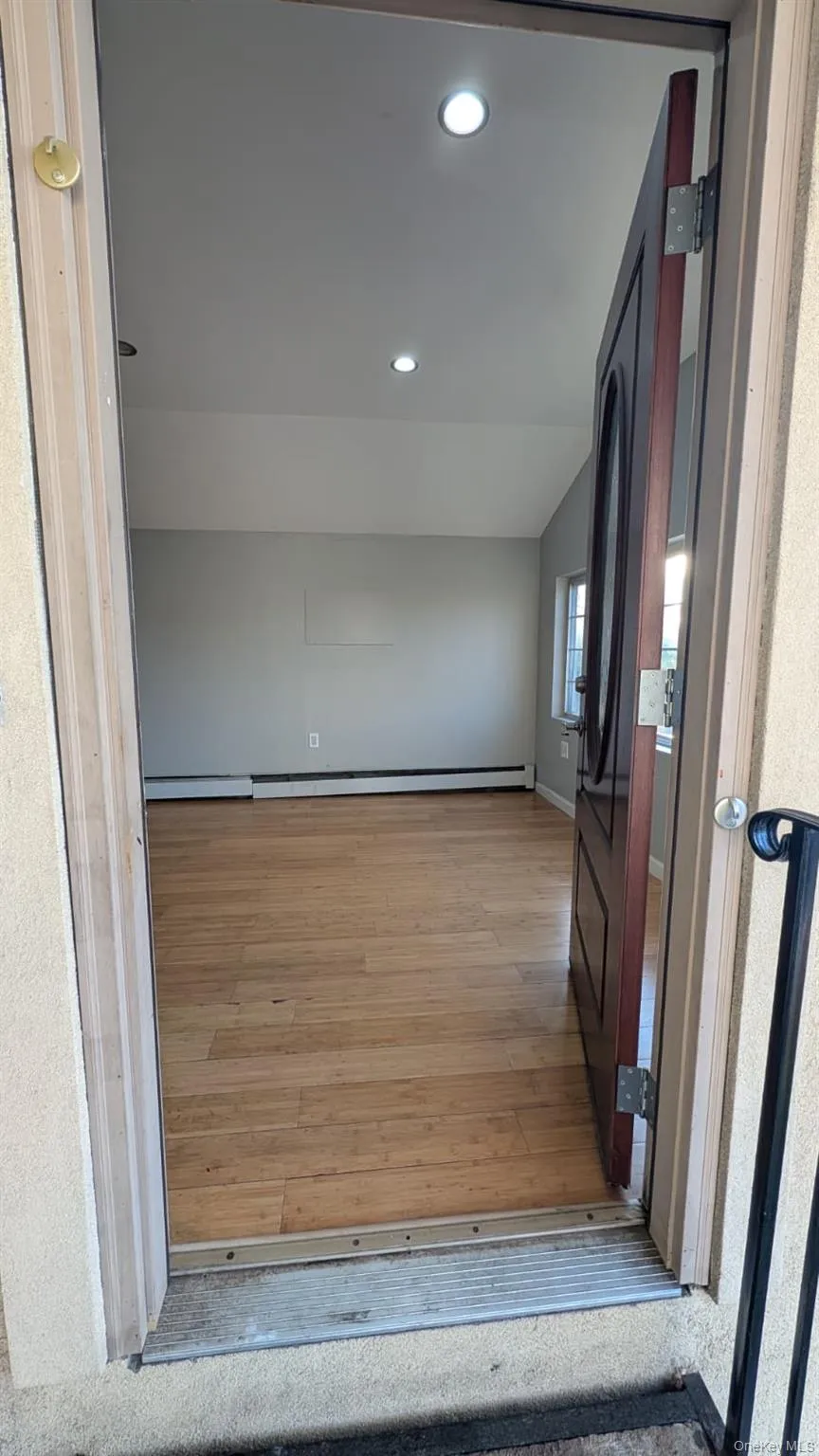 13415 228th Street, New York, NY, 3 Bedrooms Bedrooms, 6 Rooms Rooms,1 BathroomBathrooms,Residential Lease,Idx,228th,0,945475 13415 228th Street, New York, NY, 3 Bedrooms Bedrooms, 6 Rooms Rooms,1 BathroomBathrooms,Residential Lease,Idx,228th,0,945475