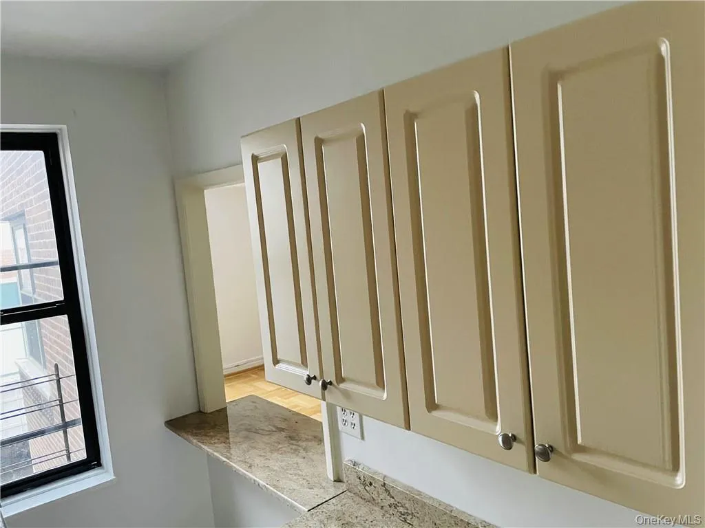 210 Martine Avenue, White Plains, NY, 3 Rooms Rooms,1 BathroomBathrooms,Residential Lease,Idx,Martine,0,945481 210 Martine Avenue, White Plains, NY, 3 Rooms Rooms,1 BathroomBathrooms,Residential Lease,Idx,Martine,0,945481