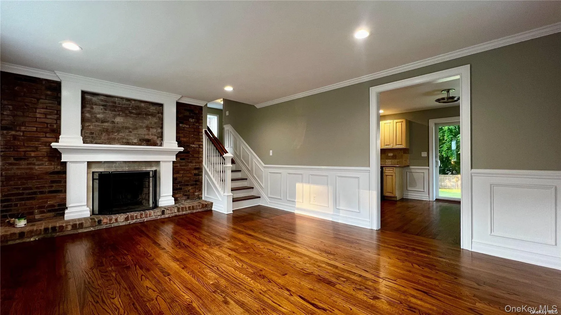 117 Summers Street, Oyster Bay, NY, 2 Bedrooms Bedrooms, 5 Rooms Rooms,1 BathroomBathrooms,Residential Lease,Idx,Summers,0,945499 117 Summers Street, Oyster Bay, NY, 2 Bedrooms Bedrooms, 5 Rooms Rooms,1 BathroomBathrooms,Residential Lease,Idx,Summers,0,945499