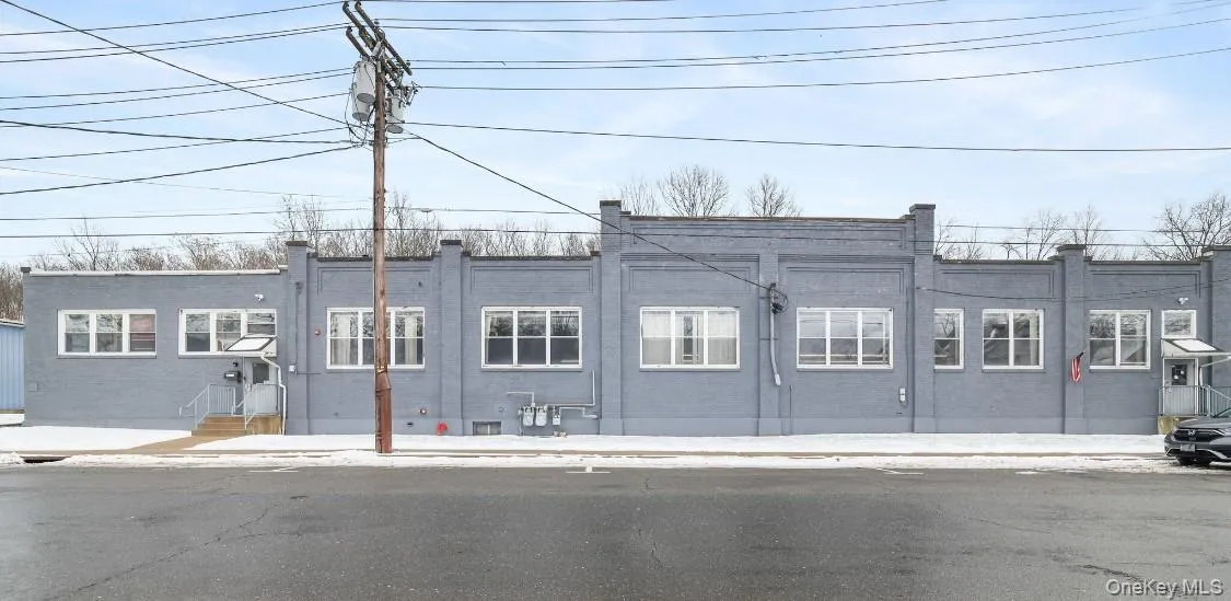View of front of home featuring entry steps View of front of home featuring entry steps