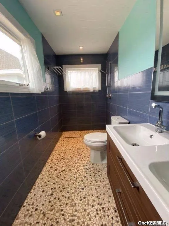 7 Pond Point Road, Southampton, NY, 3 Bedrooms Bedrooms, 6 Rooms Rooms,2 BathroomsBathrooms,Residential Lease,Idx,Pond Point,0,945509 7 Pond Point Road, Southampton, NY, 3 Bedrooms Bedrooms, 6 Rooms Rooms,2 BathroomsBathrooms,Residential Lease,Idx,Pond Point,0,945509