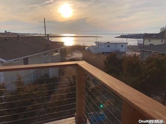 7 Pond Point Road, Southampton, NY, 3 Bedrooms Bedrooms, 6 Rooms Rooms,2 BathroomsBathrooms,Residential Lease,Idx,Pond Point,0,945509 7 Pond Point Road, Southampton, NY, 3 Bedrooms Bedrooms, 6 Rooms Rooms,2 BathroomsBathrooms,Residential Lease,Idx,Pond Point,0,945509