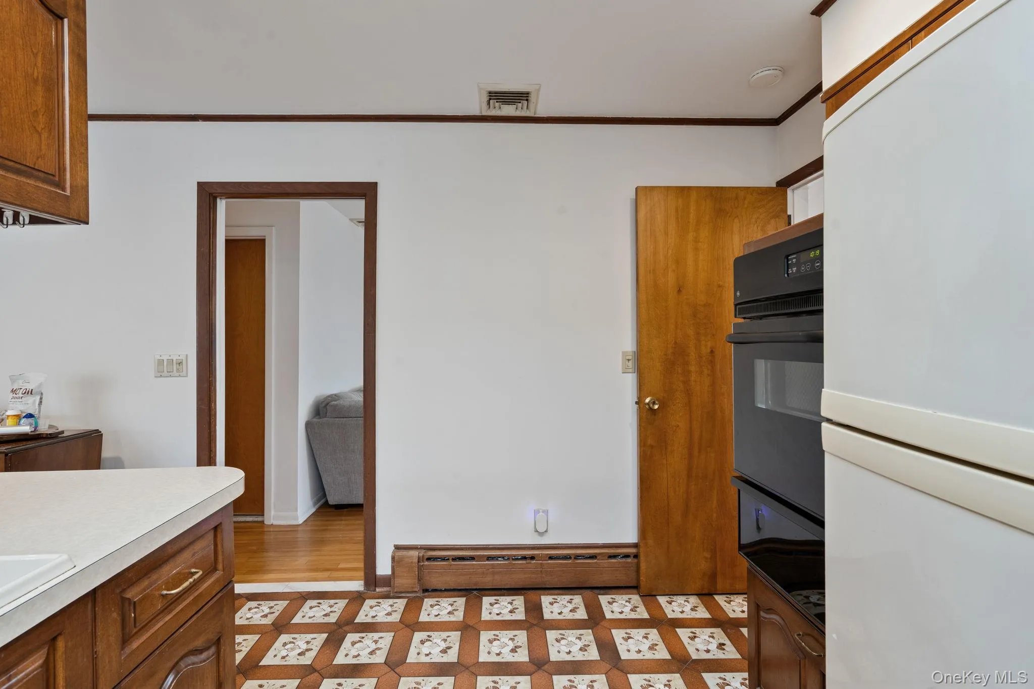 179 California Place, Hempstead, NY, 4 Bedrooms Bedrooms, 7 Rooms Rooms,3 BathroomsBathrooms,Residential,For Rent,California,0,945518 179 California Place, Hempstead, NY, 4 Bedrooms Bedrooms, 7 Rooms Rooms,3 BathroomsBathrooms,Residential,For Rent,California,0,945518