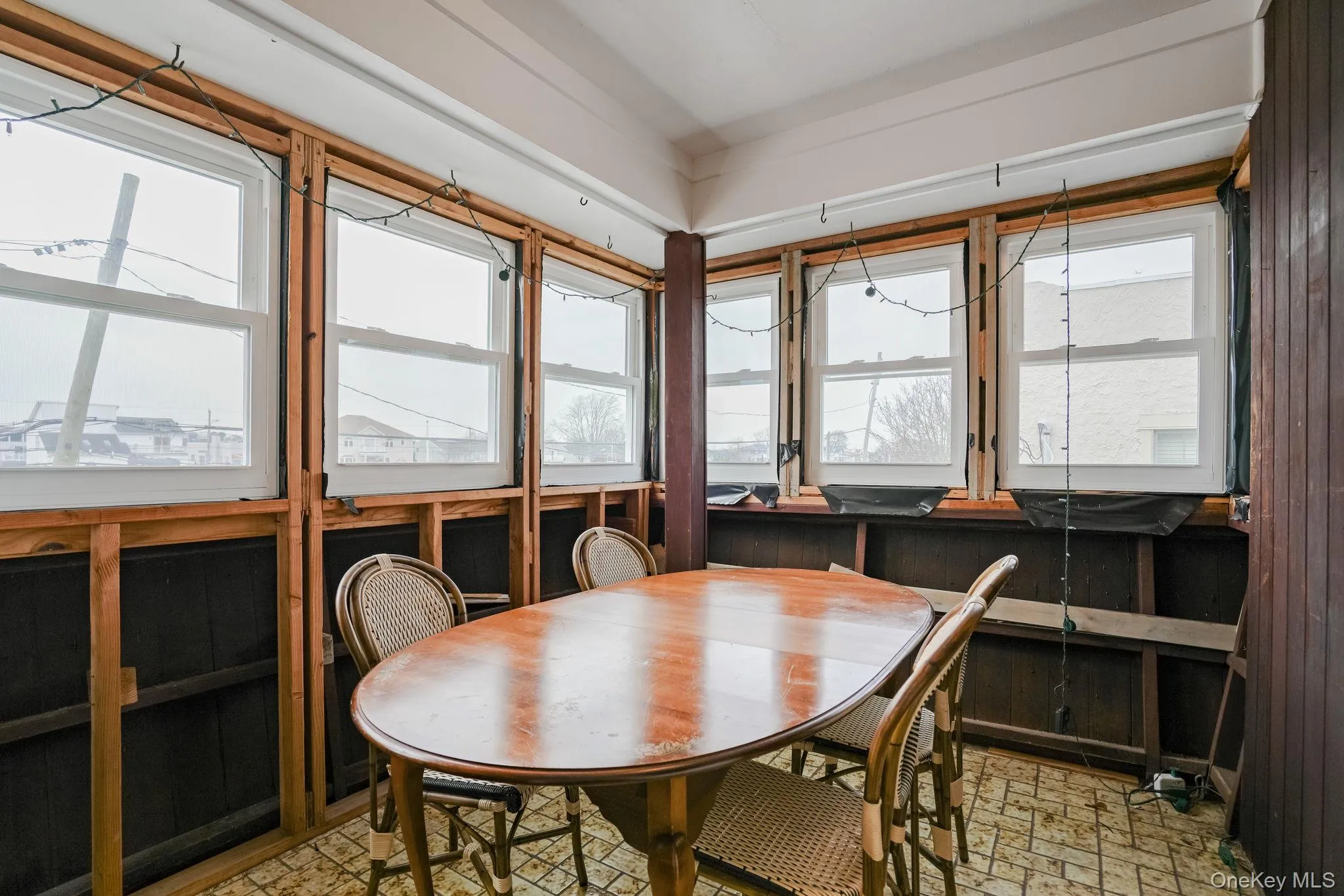 179 California Place, Hempstead, NY, 4 Bedrooms Bedrooms, 7 Rooms Rooms,3 BathroomsBathrooms,Residential,For Rent,California,0,945518 179 California Place, Hempstead, NY, 4 Bedrooms Bedrooms, 7 Rooms Rooms,3 BathroomsBathrooms,Residential,For Rent,California,0,945518
