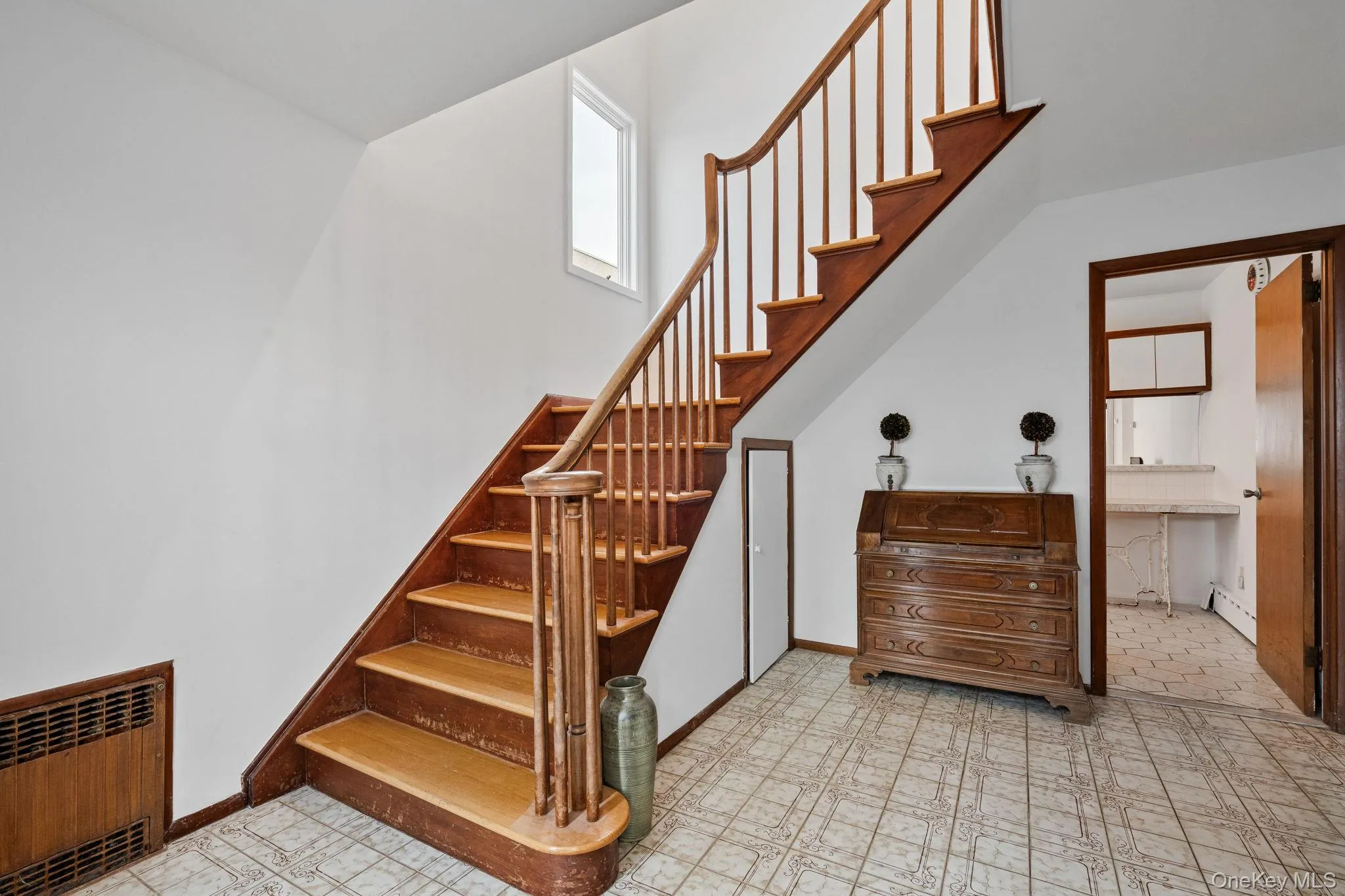 179 California Place, Hempstead, NY, 4 Bedrooms Bedrooms, 7 Rooms Rooms,3 BathroomsBathrooms,Residential,For Rent,California,0,945518 179 California Place, Hempstead, NY, 4 Bedrooms Bedrooms, 7 Rooms Rooms,3 BathroomsBathrooms,Residential,For Rent,California,0,945518