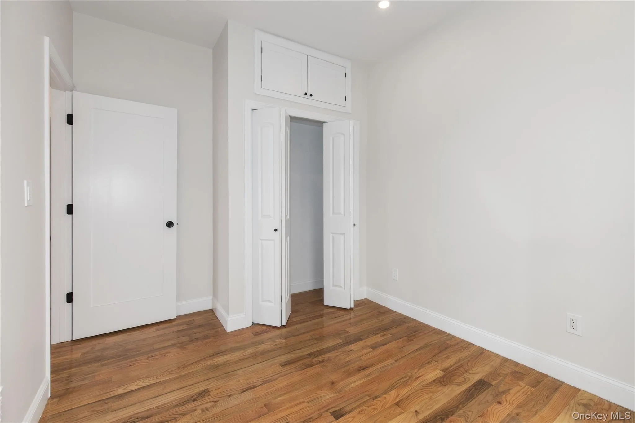 104-44 42nd Avenue, New York, NY, 2 Bedrooms Bedrooms, 4 Rooms Rooms,1 BathroomBathrooms,Residential Lease,For Rent,42nd,0,945541 104-44 42nd Avenue, New York, NY, 2 Bedrooms Bedrooms, 4 Rooms Rooms,1 BathroomBathrooms,Residential Lease,For Rent,42nd,0,945541