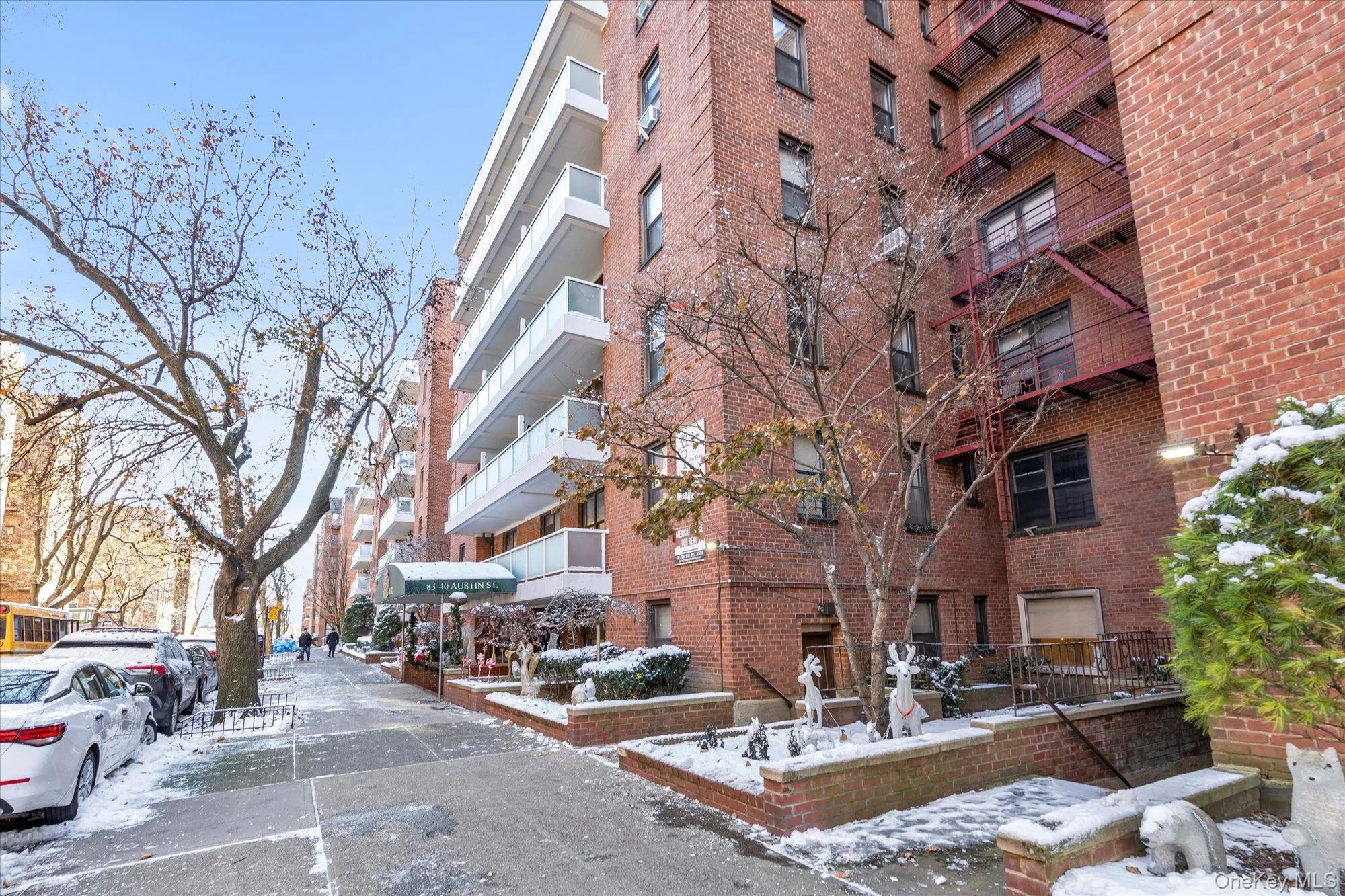 83-40 Austin Street, New York, NY, 1 Bedroom Bedrooms, 3 Rooms Rooms,1 BathroomBathrooms,Residential Sale,For Rent,Austin,0,945626 83-40 Austin Street, New York, NY, 1 Bedroom Bedrooms, 3 Rooms Rooms,1 BathroomBathrooms,Residential Sale,For Rent,Austin,0,945626