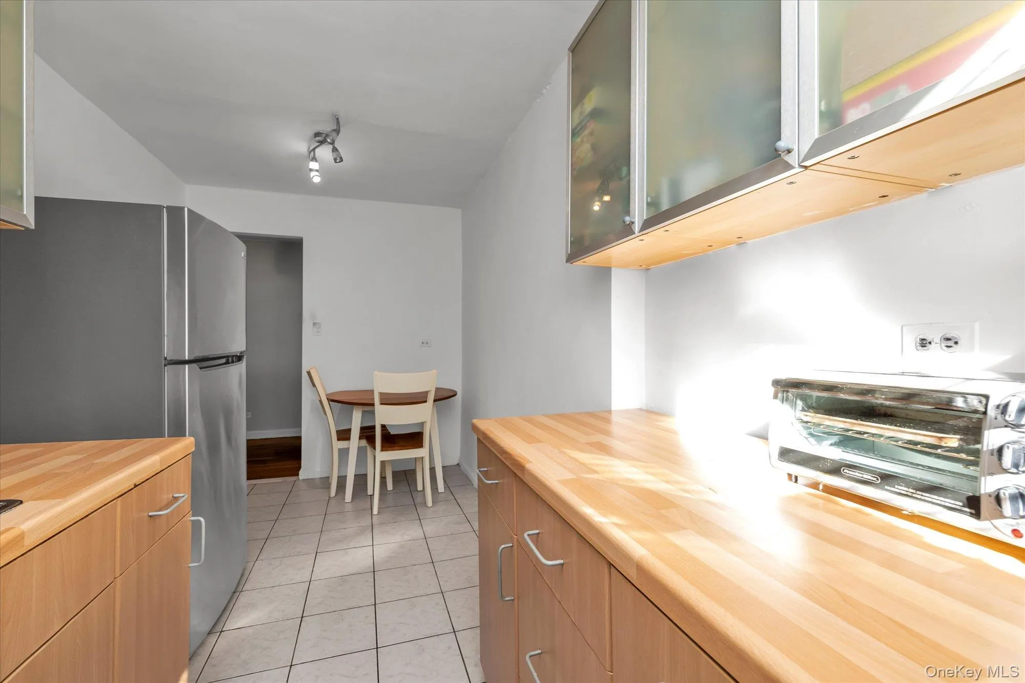 Eat In Kitchen. Eat In Kitchen.