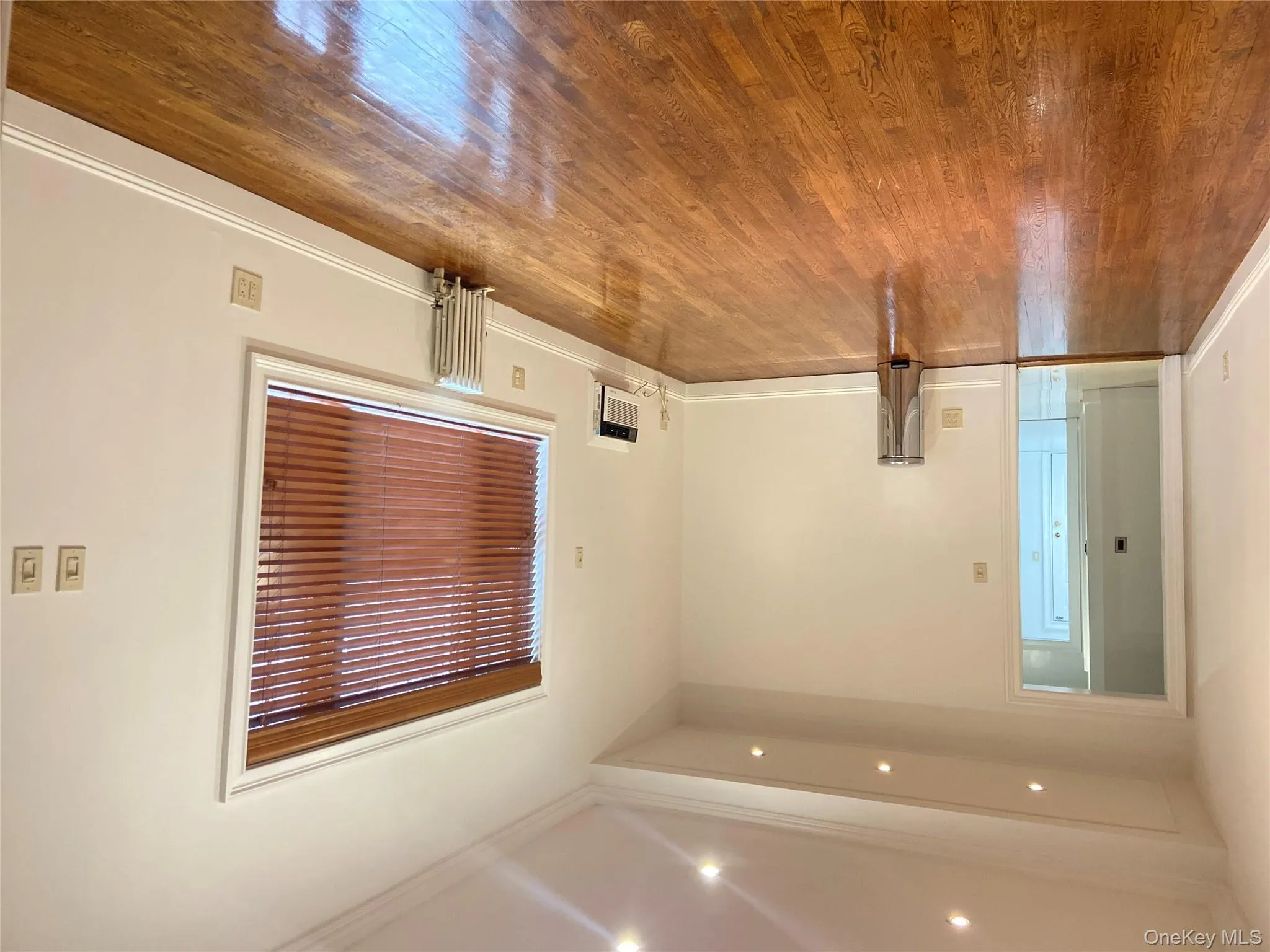 84-80 161 Street, New York, NY, 1 Bedroom Bedrooms, 5 Rooms Rooms,1 BathroomBathrooms,Residential Lease,Idx,161,0,945666 84-80 161 Street, New York, NY, 1 Bedroom Bedrooms, 5 Rooms Rooms,1 BathroomBathrooms,Residential Lease,Idx,161,0,945666