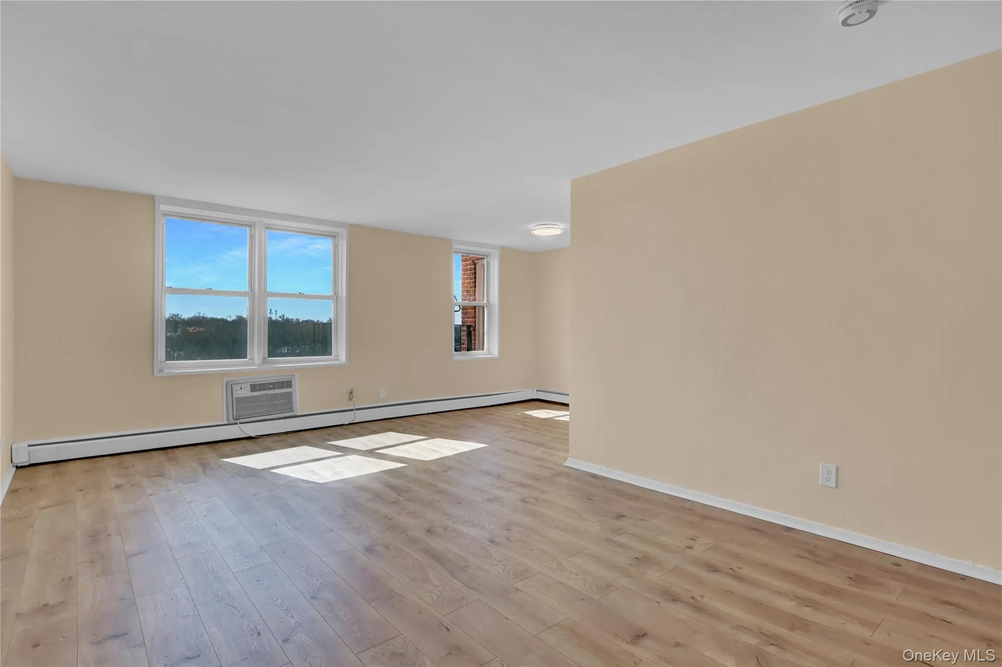 54-44 Little Neck Parkway Parkway, New York, NY, 1 Room Rooms,1 BathroomBathrooms,Residential Lease,For Rent,Little Neck Parkway,0,945711 54-44 Little Neck Parkway Parkway, New York, NY, 1 Room Rooms,1 BathroomBathrooms,Residential Lease,For Rent,Little Neck Parkway,0,945711