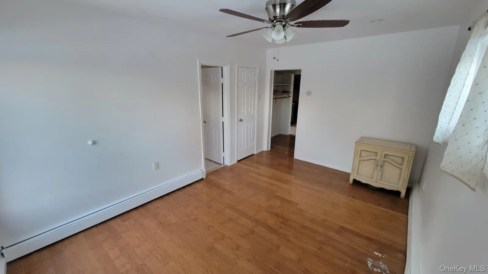 83 Kraemer Street, Oyster Bay, NY, 2 Bedrooms Bedrooms, 4 Rooms Rooms,2 BathroomsBathrooms,Residential Lease,For Rent,Kraemer,0,945743 83 Kraemer Street, Oyster Bay, NY, 2 Bedrooms Bedrooms, 4 Rooms Rooms,2 BathroomsBathrooms,Residential Lease,For Rent,Kraemer,0,945743