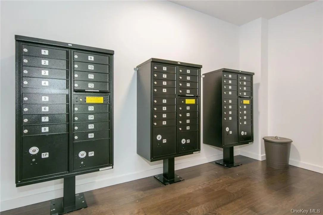 250 Central Park Avenue, Greenburgh, NY, 2 Bedrooms Bedrooms, 5 Rooms Rooms,1 BathroomBathrooms,Residential Lease,Idx,Central Park,0,945776 250 Central Park Avenue, Greenburgh, NY, 2 Bedrooms Bedrooms, 5 Rooms Rooms,1 BathroomBathrooms,Residential Lease,Idx,Central Park,0,945776