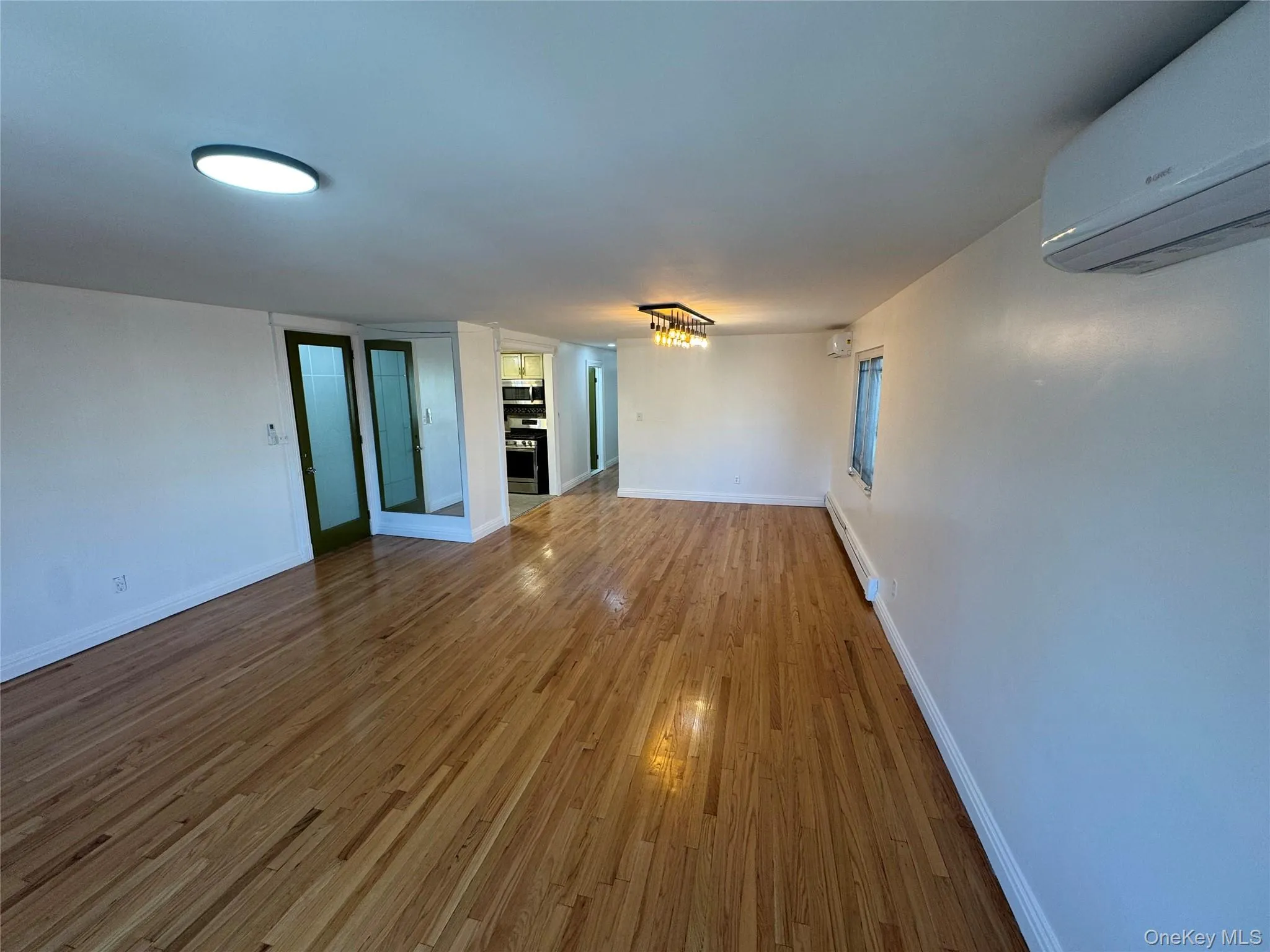 10314 169th Street, New York, NY, 3 Bedrooms Bedrooms, 6 Rooms Rooms,2 BathroomsBathrooms,Residential Lease,Idx,169th,0,945777 10314 169th Street, New York, NY, 3 Bedrooms Bedrooms, 6 Rooms Rooms,2 BathroomsBathrooms,Residential Lease,Idx,169th,0,945777