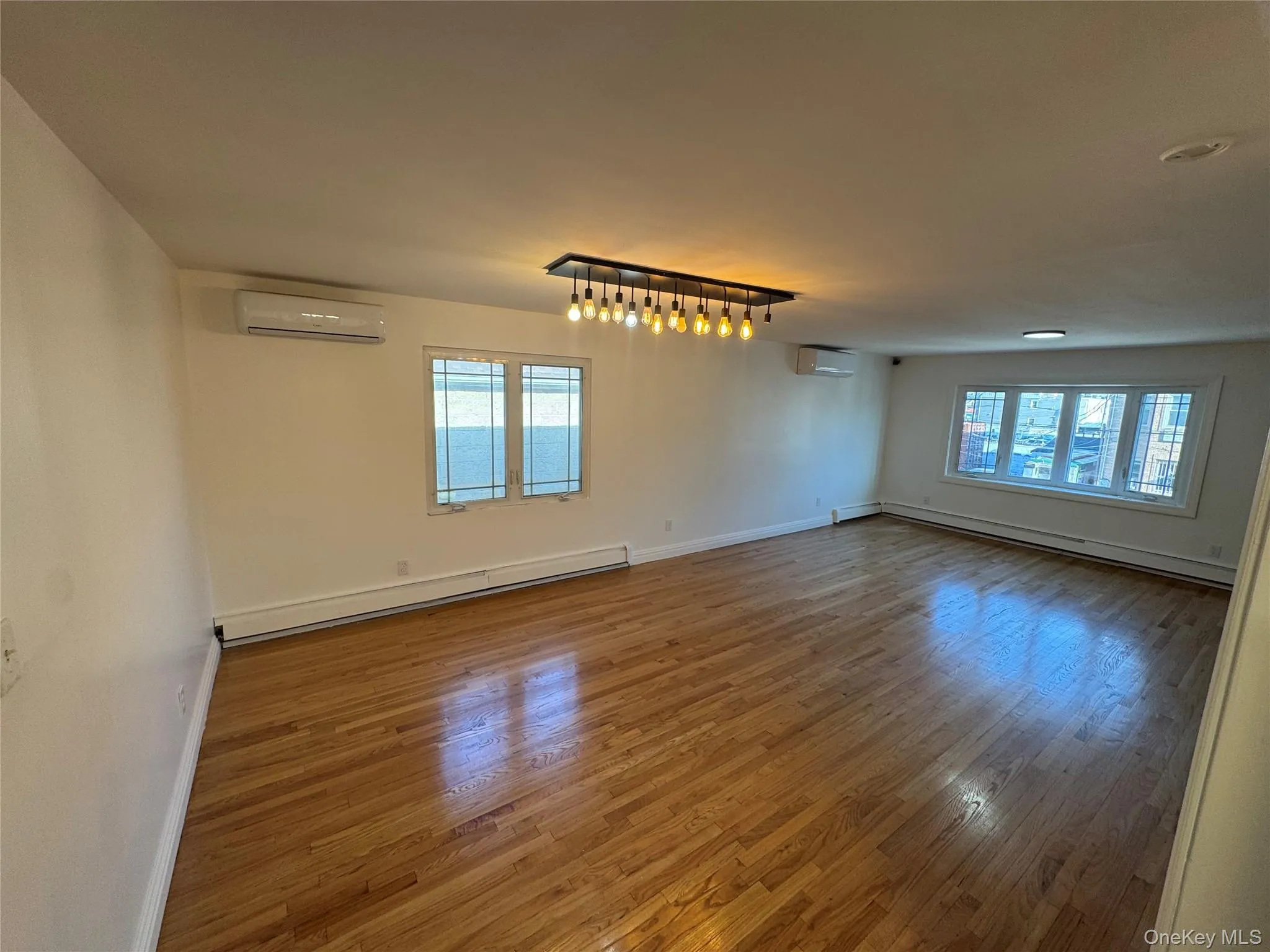 10314 169th Street, New York, NY, 3 Bedrooms Bedrooms, 6 Rooms Rooms,2 BathroomsBathrooms,Residential Lease,Idx,169th,0,945777 10314 169th Street, New York, NY, 3 Bedrooms Bedrooms, 6 Rooms Rooms,2 BathroomsBathrooms,Residential Lease,Idx,169th,0,945777
