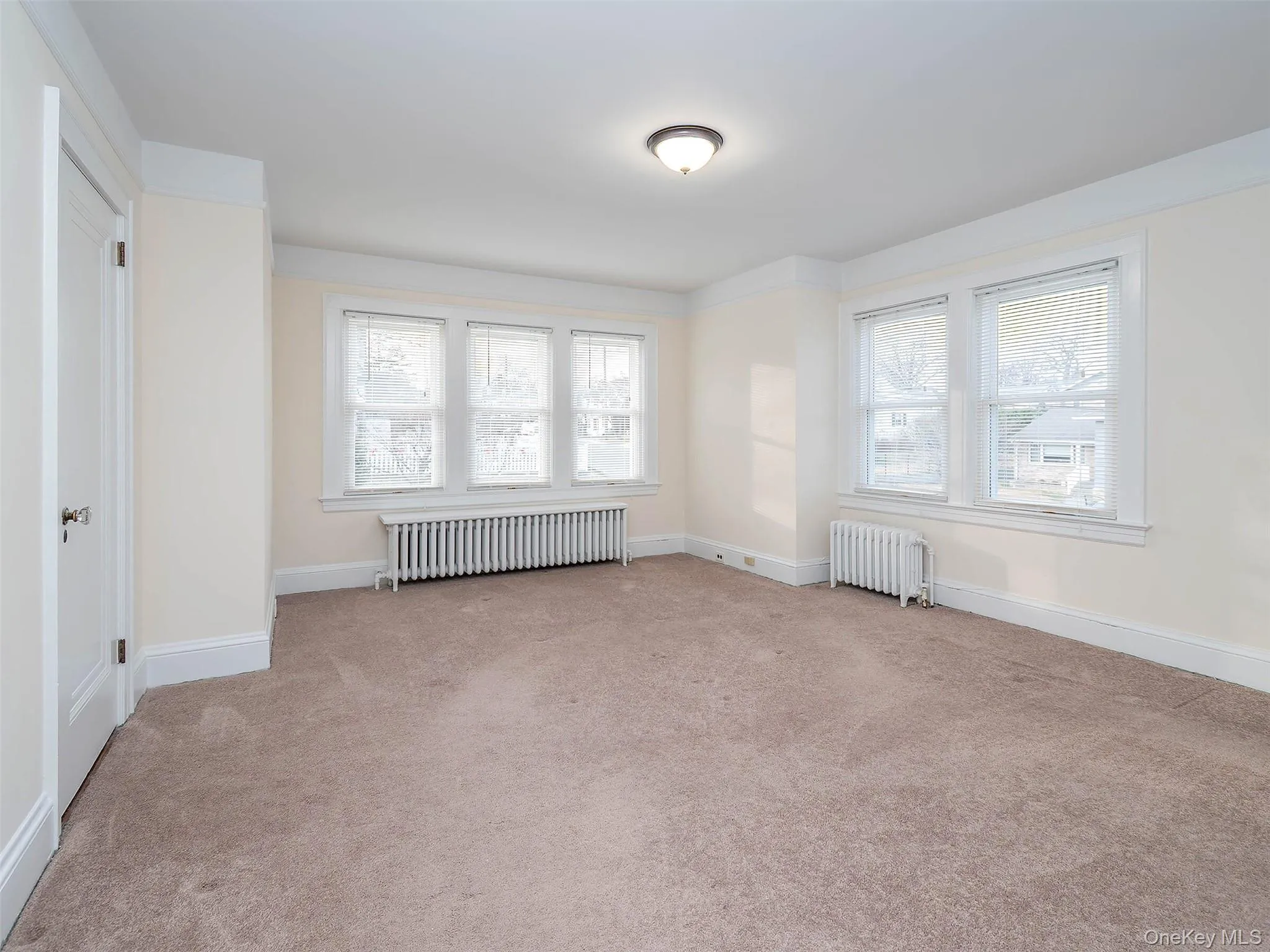 118 Mc Laughlin Street, Glen Cove, NY, 1 Bedroom Bedrooms, 4 Rooms Rooms,1 BathroomBathrooms,Residential Lease,Idx,Mc Laughlin,0,945820 118 Mc Laughlin Street, Glen Cove, NY, 1 Bedroom Bedrooms, 4 Rooms Rooms,1 BathroomBathrooms,Residential Lease,Idx,Mc Laughlin,0,945820