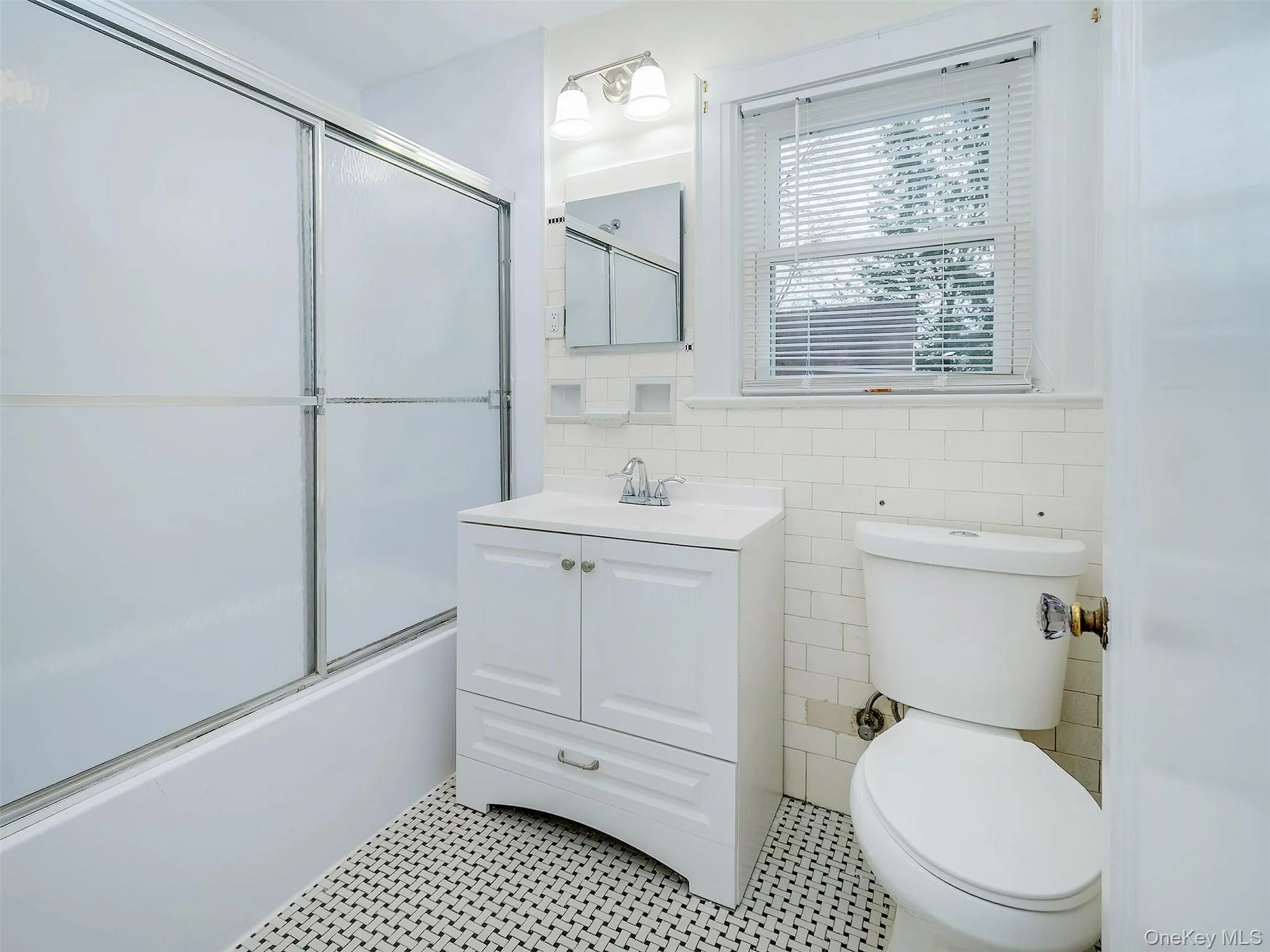 118 Mc Laughlin Street, Glen Cove, NY, 1 Bedroom Bedrooms, 4 Rooms Rooms,1 BathroomBathrooms,Residential Lease,Idx,Mc Laughlin,0,945820 118 Mc Laughlin Street, Glen Cove, NY, 1 Bedroom Bedrooms, 4 Rooms Rooms,1 BathroomBathrooms,Residential Lease,Idx,Mc Laughlin,0,945820