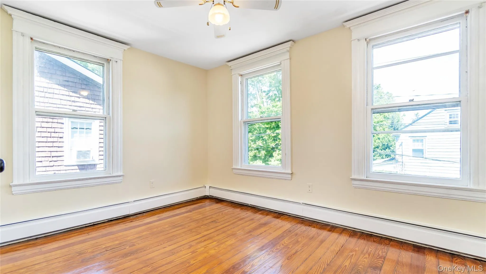 177 Franklin Avenue, Oyster Bay, NY, 1 Bedroom Bedrooms, 3 Rooms Rooms,1 BathroomBathrooms,Residential Lease,Idx,Franklin,0,945830 177 Franklin Avenue, Oyster Bay, NY, 1 Bedroom Bedrooms, 3 Rooms Rooms,1 BathroomBathrooms,Residential Lease,Idx,Franklin,0,945830