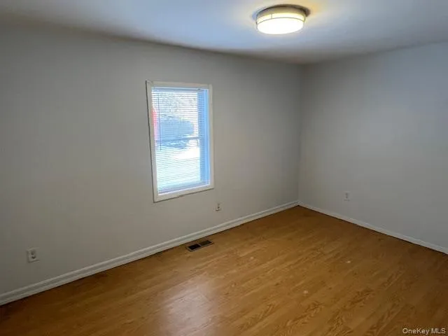 84 Point Road, Southampton, NY, 3 Bedrooms Bedrooms, 6 Rooms Rooms,1 BathroomBathrooms,Residential,For Rent,Point,0,945859 84 Point Road, Southampton, NY, 3 Bedrooms Bedrooms, 6 Rooms Rooms,1 BathroomBathrooms,Residential,For Rent,Point,0,945859