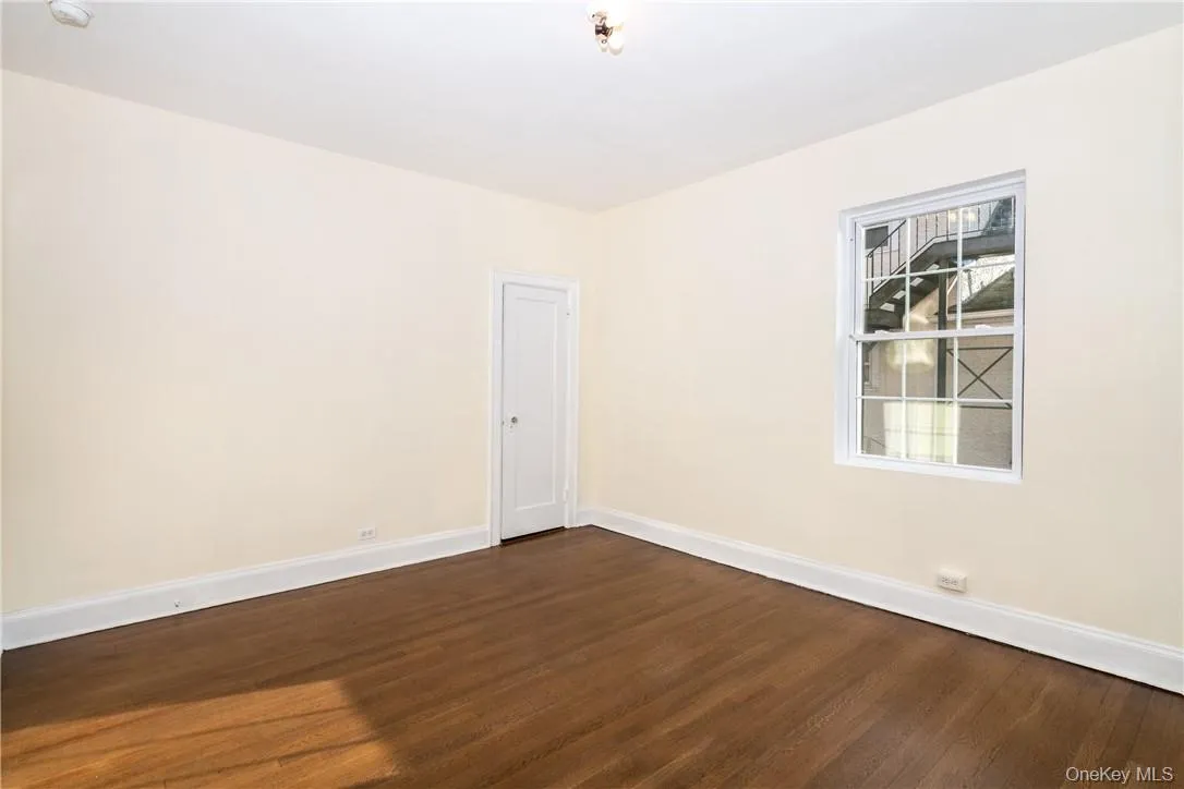 7 Nepera Place, Greenburgh, NY, 4 Bedrooms Bedrooms, 7 Rooms Rooms,2 BathroomsBathrooms,Residential Lease,Idx,Nepera,0,945898 7 Nepera Place, Greenburgh, NY, 4 Bedrooms Bedrooms, 7 Rooms Rooms,2 BathroomsBathrooms,Residential Lease,Idx,Nepera,0,945898