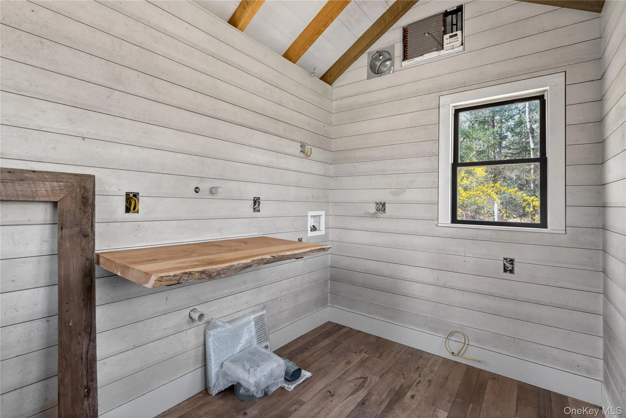 1063 Sawkill Road, Kingston (town), NY, 3 Bedrooms Bedrooms, 7 Rooms Rooms,1 BathroomBathrooms,Residential,For Rent,Sawkill,0,945918 1063 Sawkill Road, Kingston (town), NY, 3 Bedrooms Bedrooms, 7 Rooms Rooms,1 BathroomBathrooms,Residential,For Rent,Sawkill,0,945918