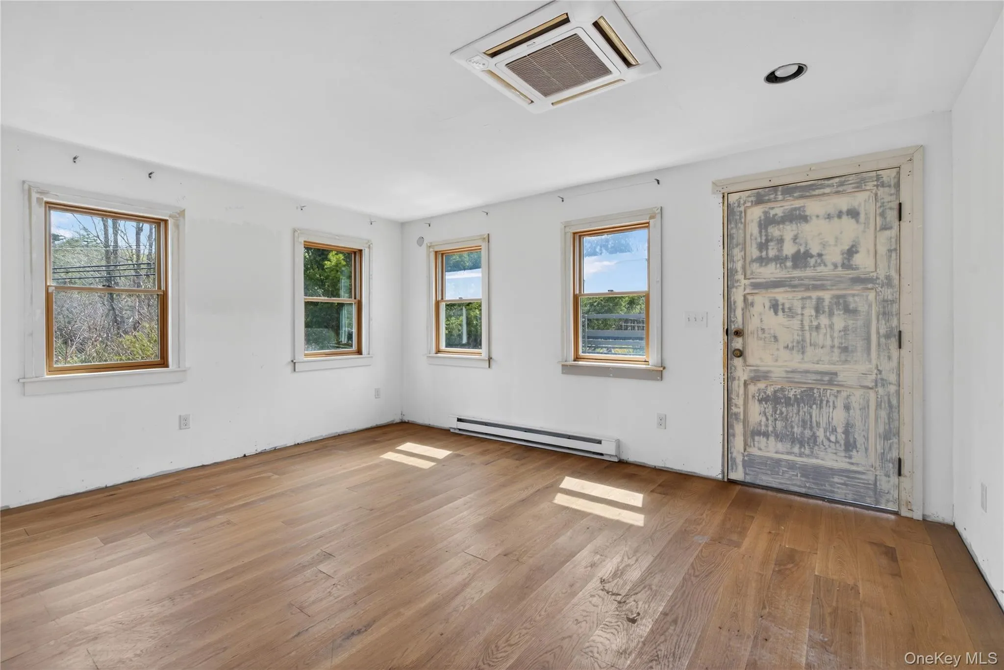 1810 Sawkill Park Road, Kingston (town), NY, 2 Bedrooms Bedrooms, 5 Rooms Rooms,1 BathroomBathrooms,Residential,For Rent,Sawkill Park,0,945922 1810 Sawkill Park Road, Kingston (town), NY, 2 Bedrooms Bedrooms, 5 Rooms Rooms,1 BathroomBathrooms,Residential,For Rent,Sawkill Park,0,945922