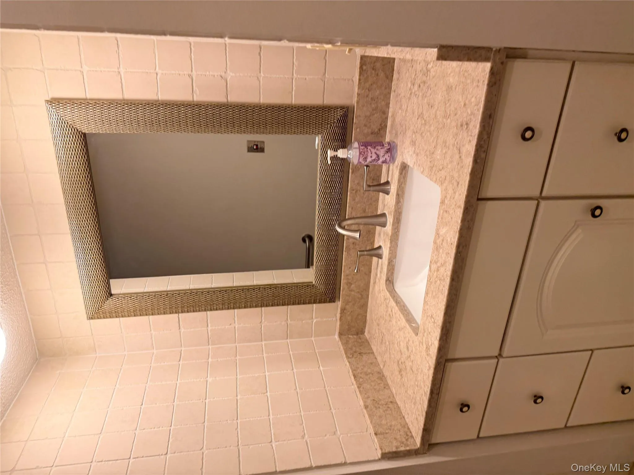 179 Heritage Hills, Somers, NY, 1 Bedroom Bedrooms, 3 Rooms Rooms,1 BathroomBathrooms,Residential Lease,For Rent,Heritage,0,945924 179 Heritage Hills, Somers, NY, 1 Bedroom Bedrooms, 3 Rooms Rooms,1 BathroomBathrooms,Residential Lease,For Rent,Heritage,0,945924