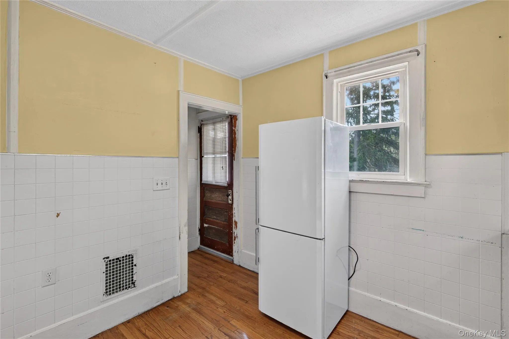 15 Hallihans Hill Road, Kingston (town), NY, 2 Bedrooms Bedrooms, 4 Rooms Rooms,1 BathroomBathrooms,Residential,For Rent,Hallihans Hill,0,945928 15 Hallihans Hill Road, Kingston (town), NY, 2 Bedrooms Bedrooms, 4 Rooms Rooms,1 BathroomBathrooms,Residential,For Rent,Hallihans Hill,0,945928
