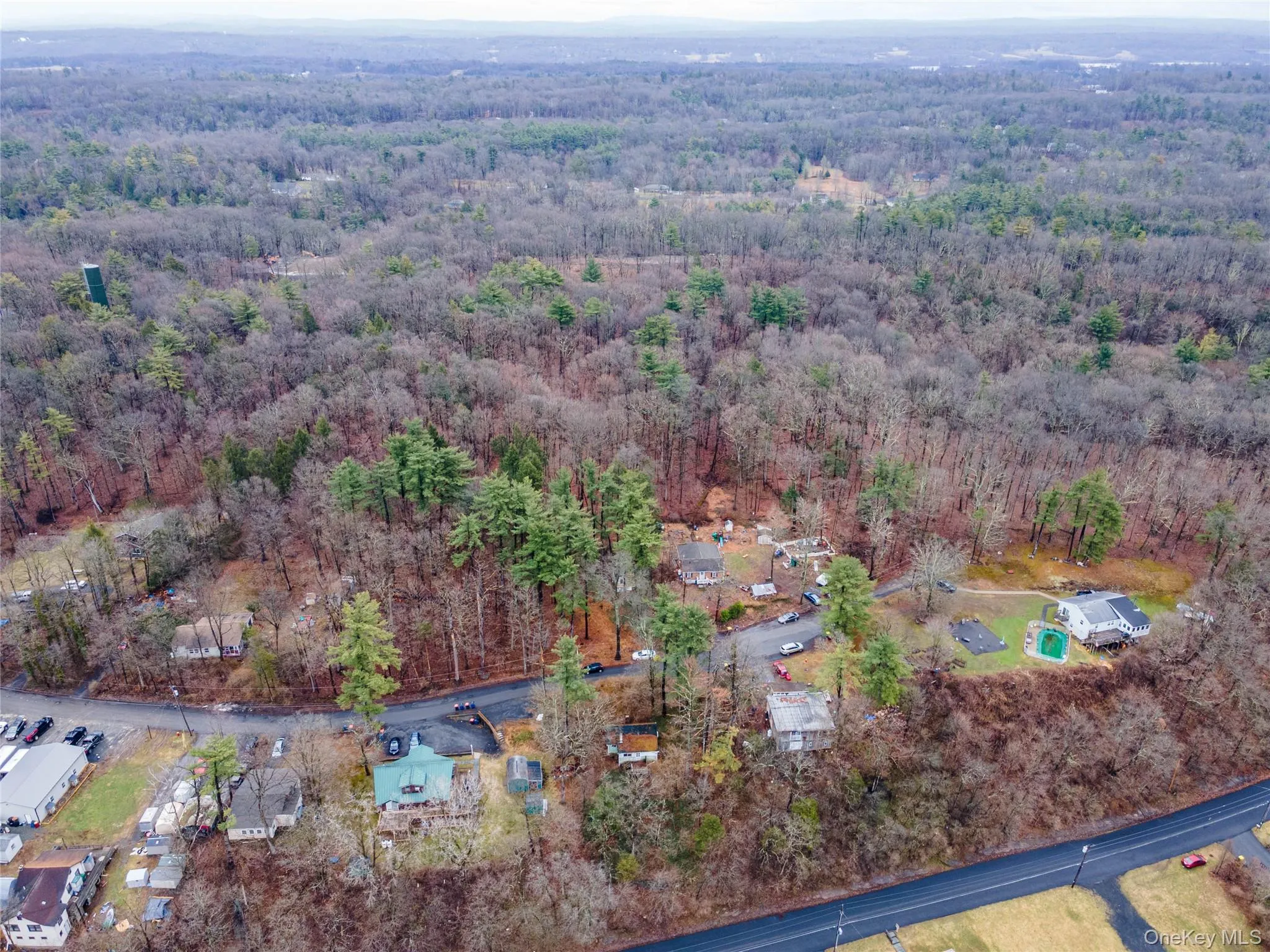 56 South Drive, Ulster, NY, 1 Bedroom Bedrooms, 4 Rooms Rooms,1 BathroomBathrooms,Residential,For Rent,South,0,945933 56 South Drive, Ulster, NY, 1 Bedroom Bedrooms, 4 Rooms Rooms,1 BathroomBathrooms,Residential,For Rent,South,0,945933