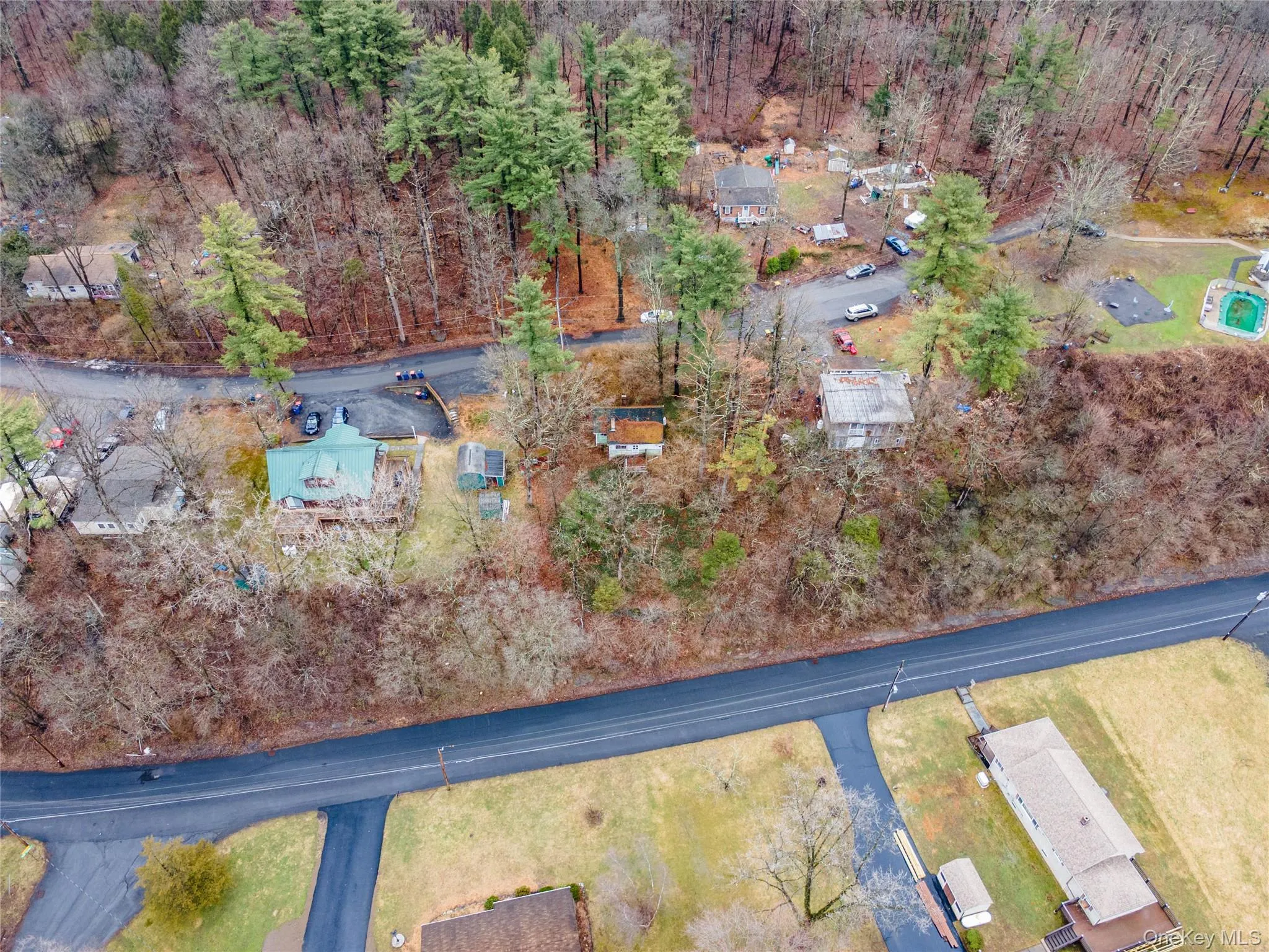 56 South Drive, Ulster, NY, 1 Bedroom Bedrooms, 4 Rooms Rooms,1 BathroomBathrooms,Residential,For Rent,South,0,945933 56 South Drive, Ulster, NY, 1 Bedroom Bedrooms, 4 Rooms Rooms,1 BathroomBathrooms,Residential,For Rent,South,0,945933