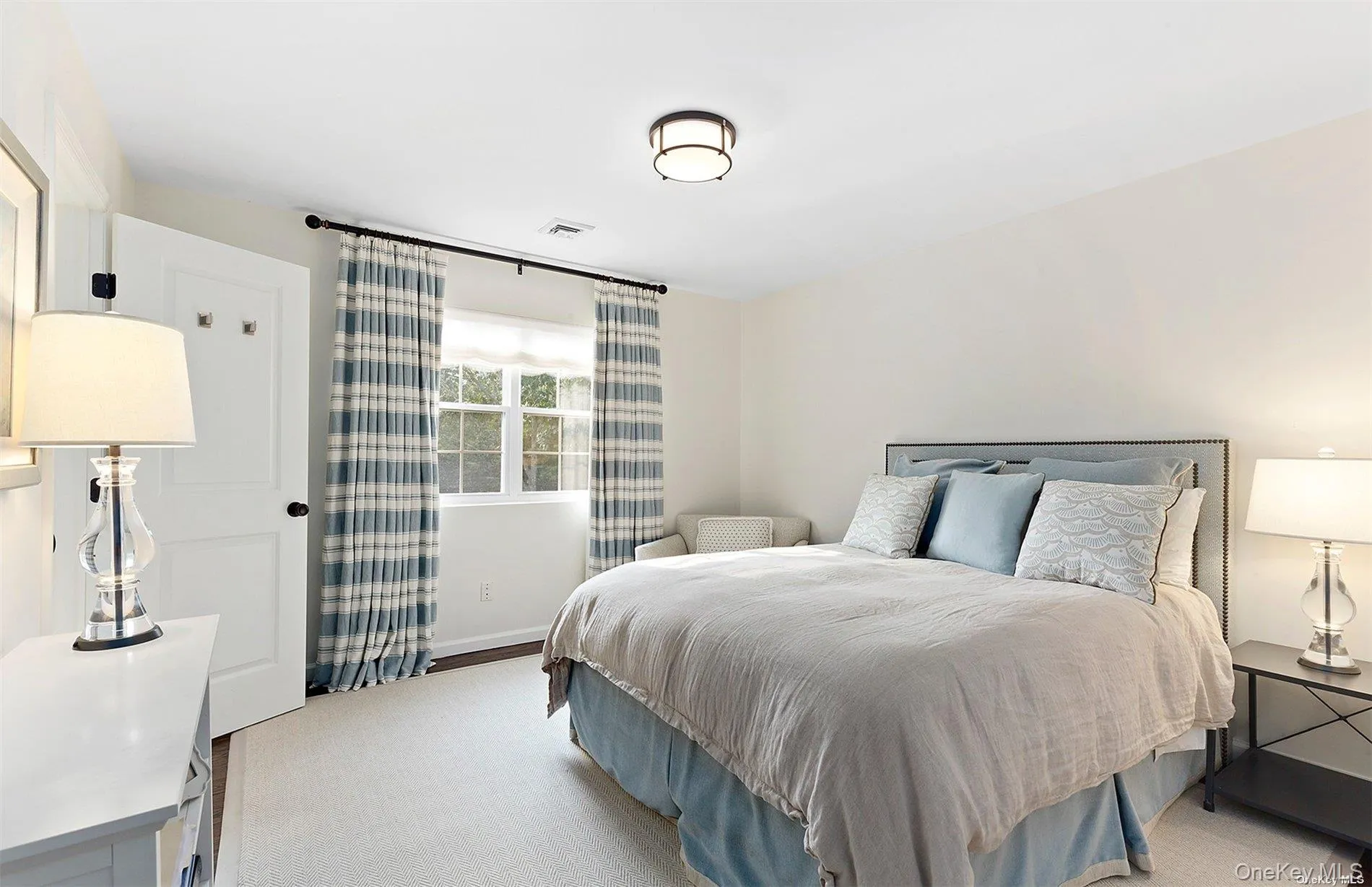 En Suite Bedroom En Suite Bedroom