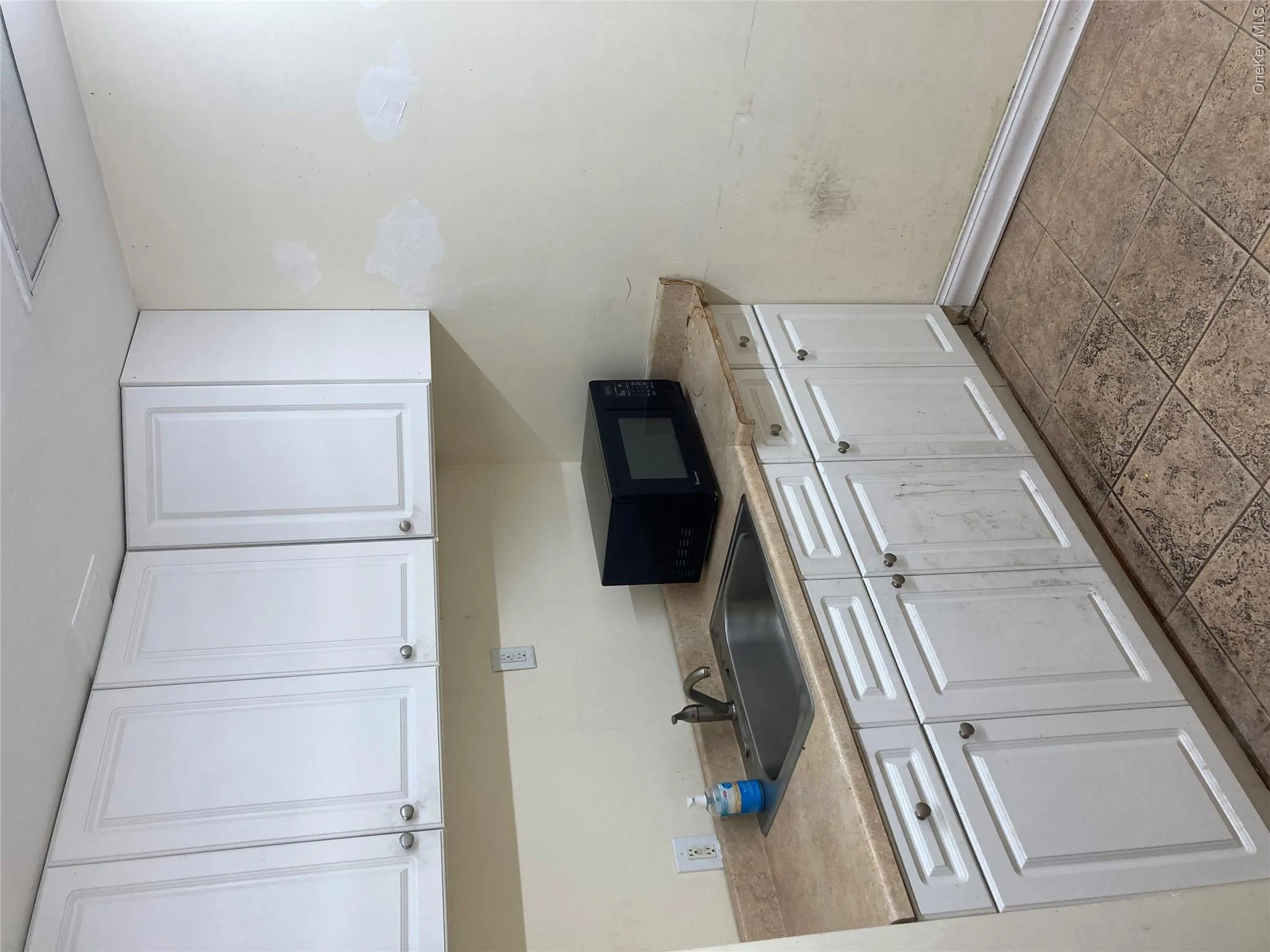 79-09 Metropolitan Avenue, New York, NY, ,Commercial Lease,For Rent,Metropolitan,0,945955 79-09 Metropolitan Avenue, New York, NY, ,Commercial Lease,For Rent,Metropolitan,0,945955