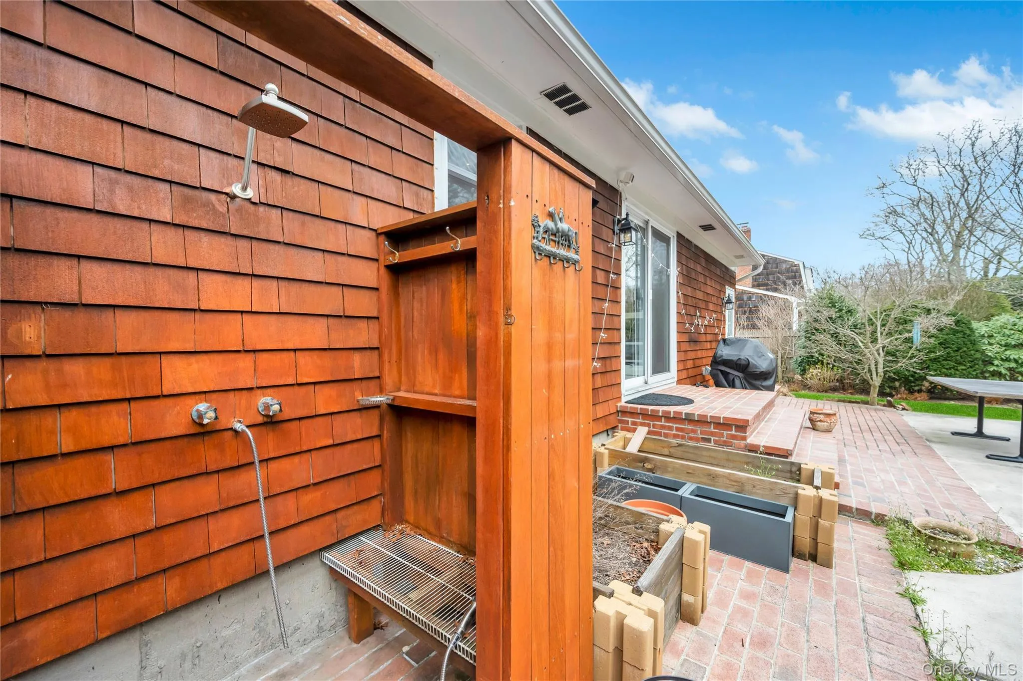 8 Lovell Road, Southampton, NY, 3 Bedrooms Bedrooms, 6 Rooms Rooms,2 BathroomsBathrooms,Residential Lease,Idx,Lovell,0,946012 8 Lovell Road, Southampton, NY, 3 Bedrooms Bedrooms, 6 Rooms Rooms,2 BathroomsBathrooms,Residential Lease,Idx,Lovell,0,946012