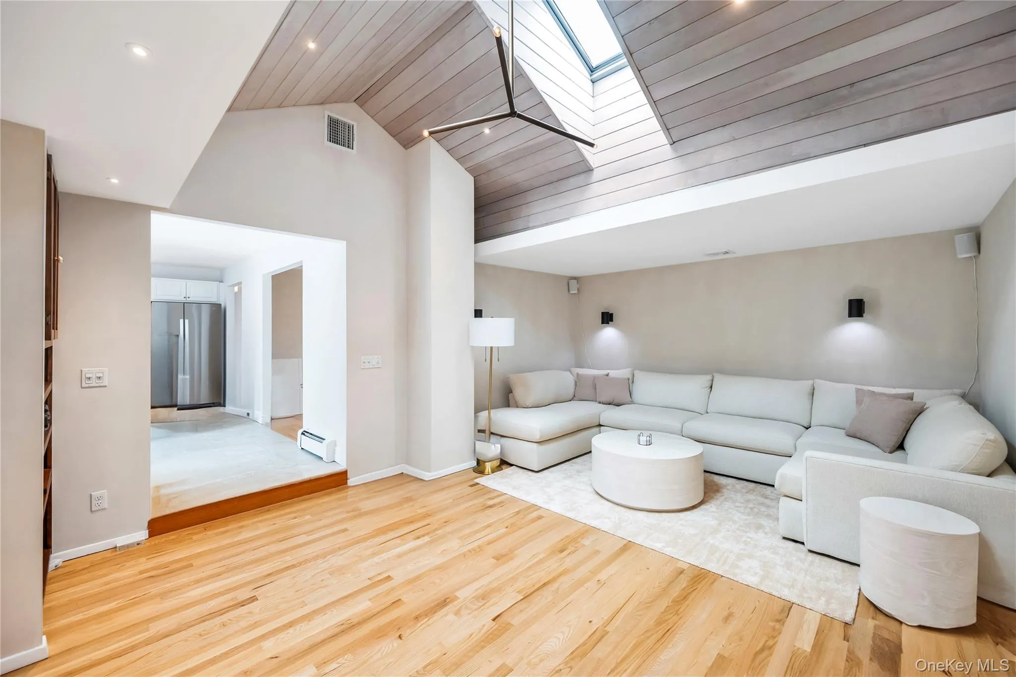 8 Lovell Road, Southampton, NY, 3 Bedrooms Bedrooms, 6 Rooms Rooms,2 BathroomsBathrooms,Residential Lease,Idx,Lovell,0,946012 8 Lovell Road, Southampton, NY, 3 Bedrooms Bedrooms, 6 Rooms Rooms,2 BathroomsBathrooms,Residential Lease,Idx,Lovell,0,946012