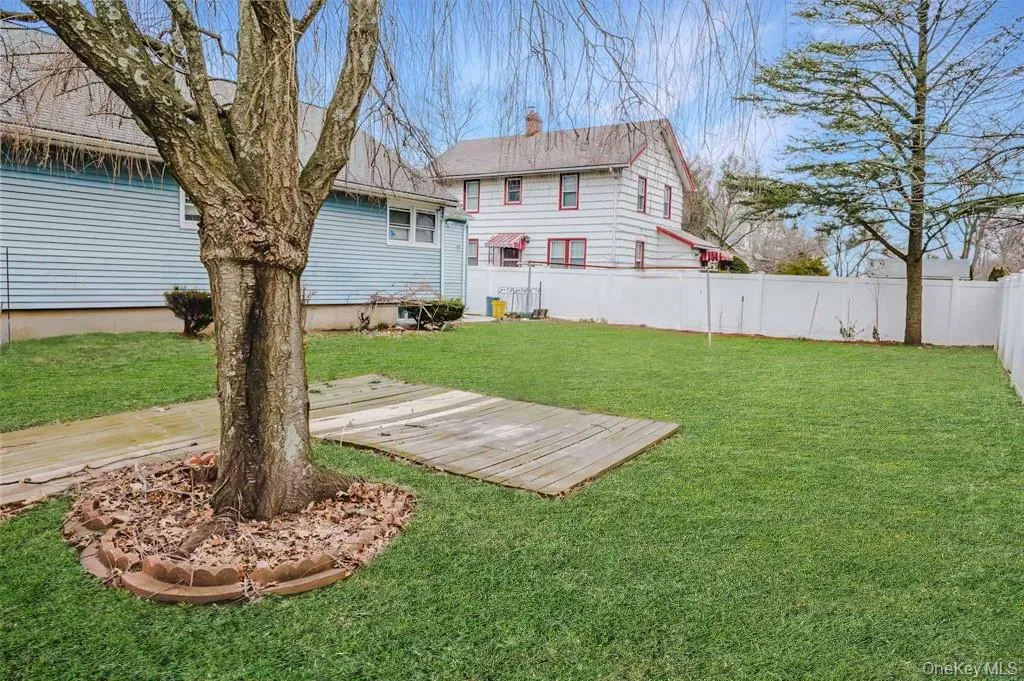 View of yard View of yard