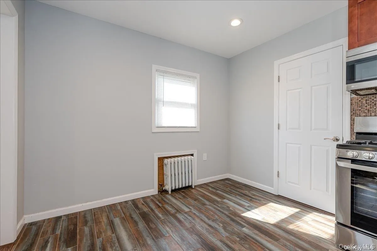 311 Market Street, Long Beach, NY, 2 Bedrooms Bedrooms, 5 Rooms Rooms,1 BathroomBathrooms,Residential Lease,Idx,Market,0,946028 311 Market Street, Long Beach, NY, 2 Bedrooms Bedrooms, 5 Rooms Rooms,1 BathroomBathrooms,Residential Lease,Idx,Market,0,946028