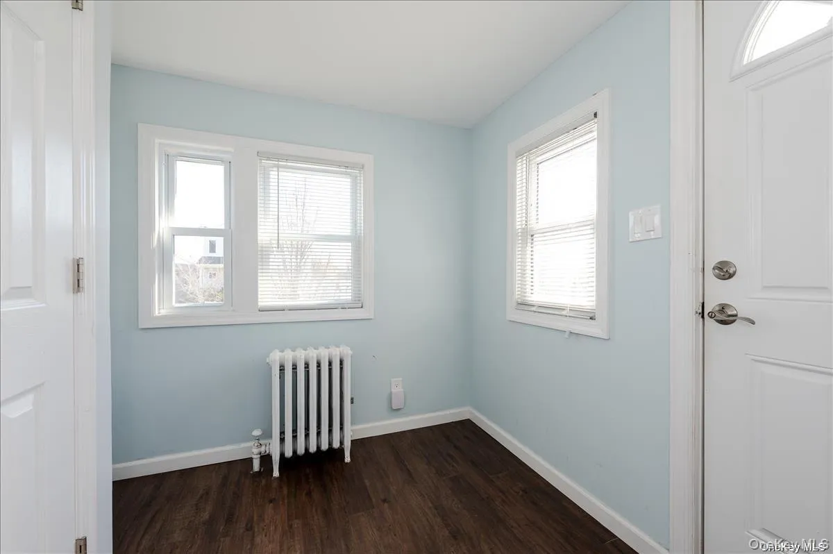 311 Market Street, Long Beach, NY, 2 Bedrooms Bedrooms, 5 Rooms Rooms,1 BathroomBathrooms,Residential Lease,Idx,Market,0,946028 311 Market Street, Long Beach, NY, 2 Bedrooms Bedrooms, 5 Rooms Rooms,1 BathroomBathrooms,Residential Lease,Idx,Market,0,946028
